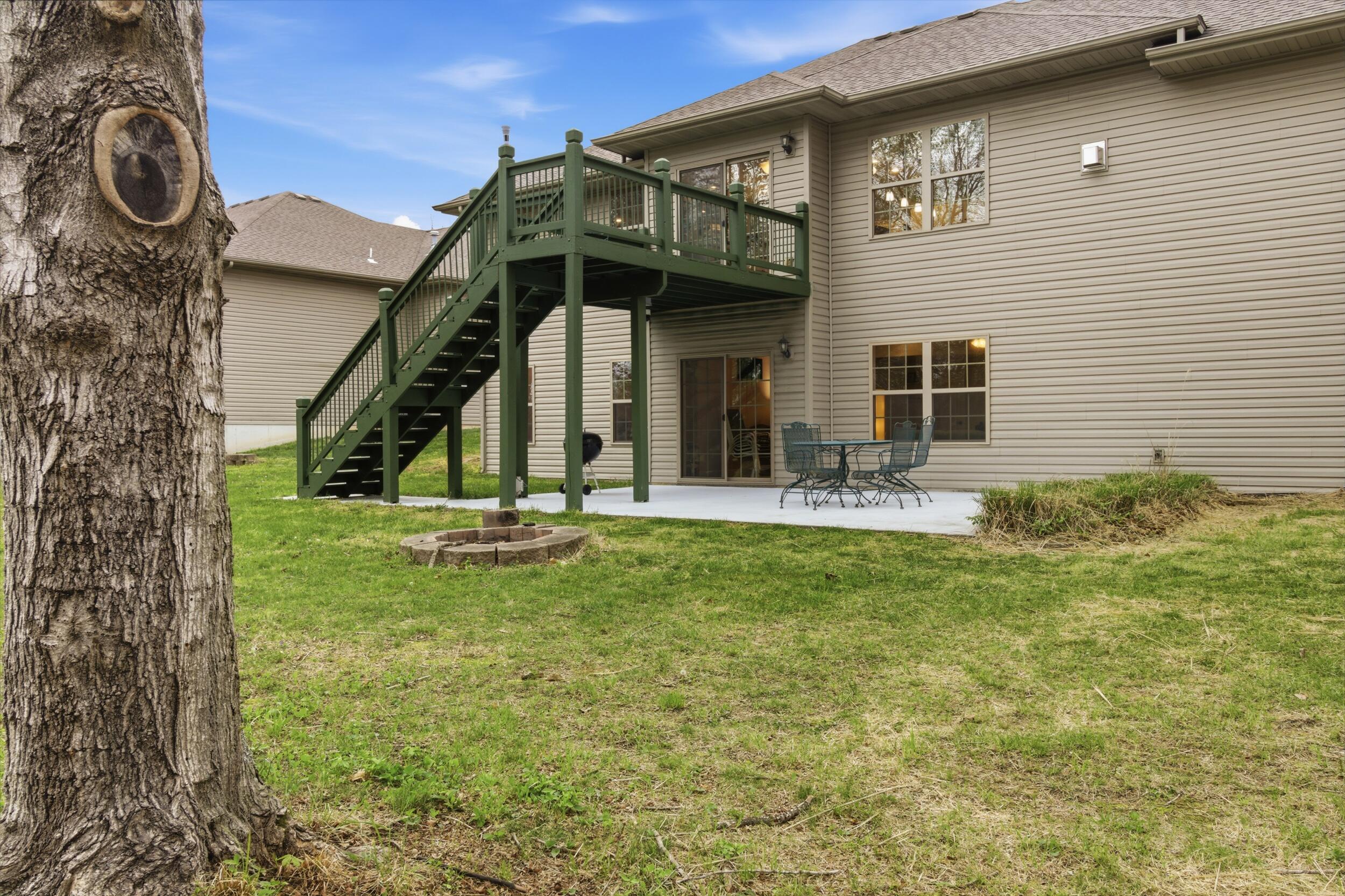 5618 E Pearson Parkway