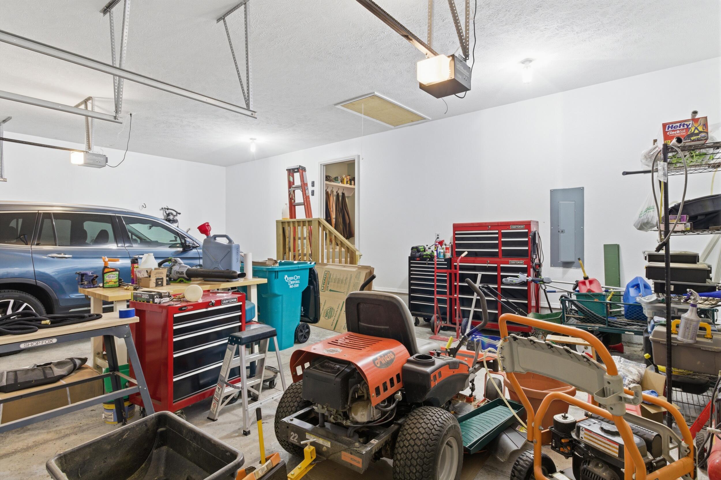 5618 E Pearson Parkway