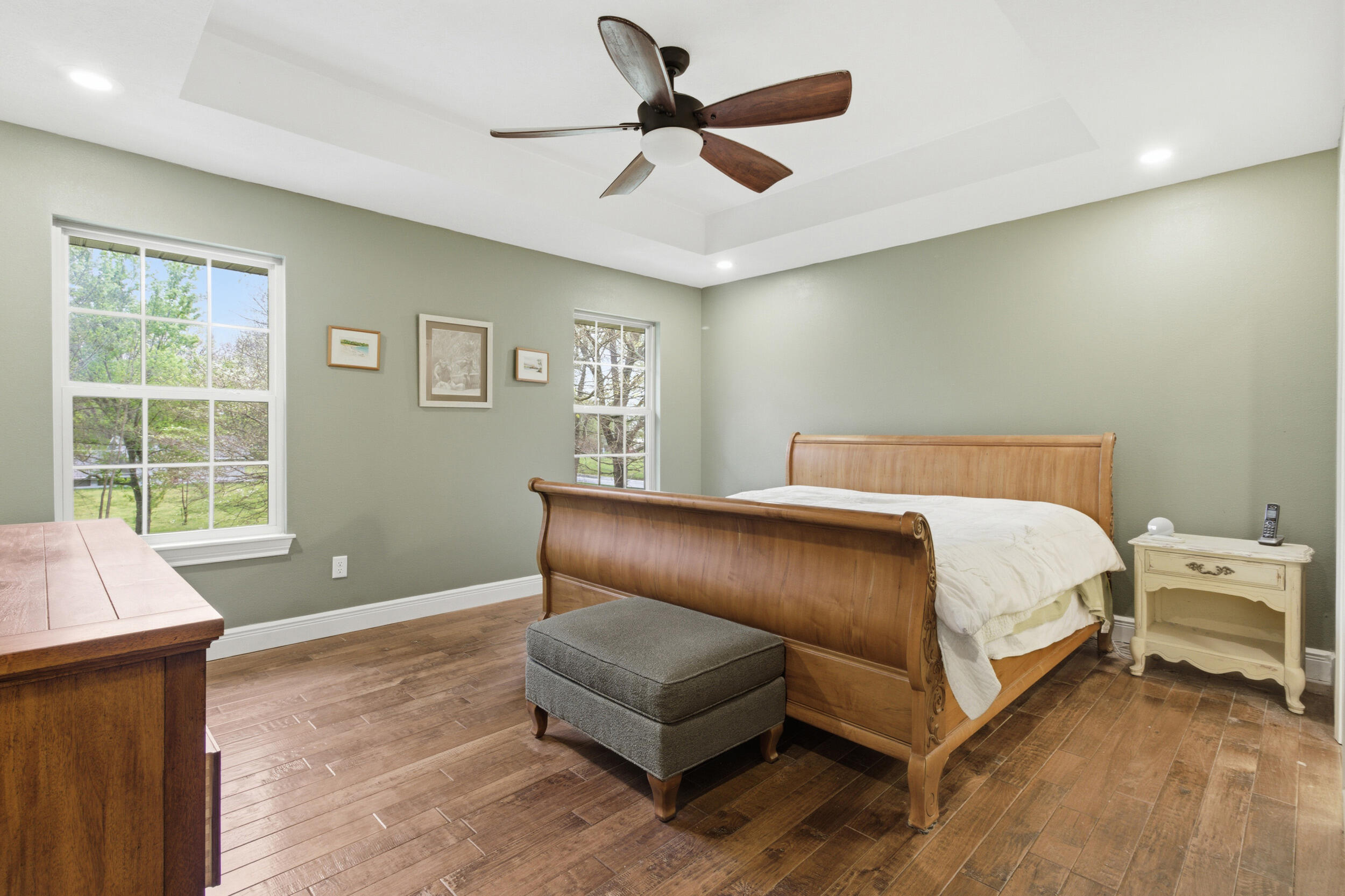 5618 E Pearson Parkway