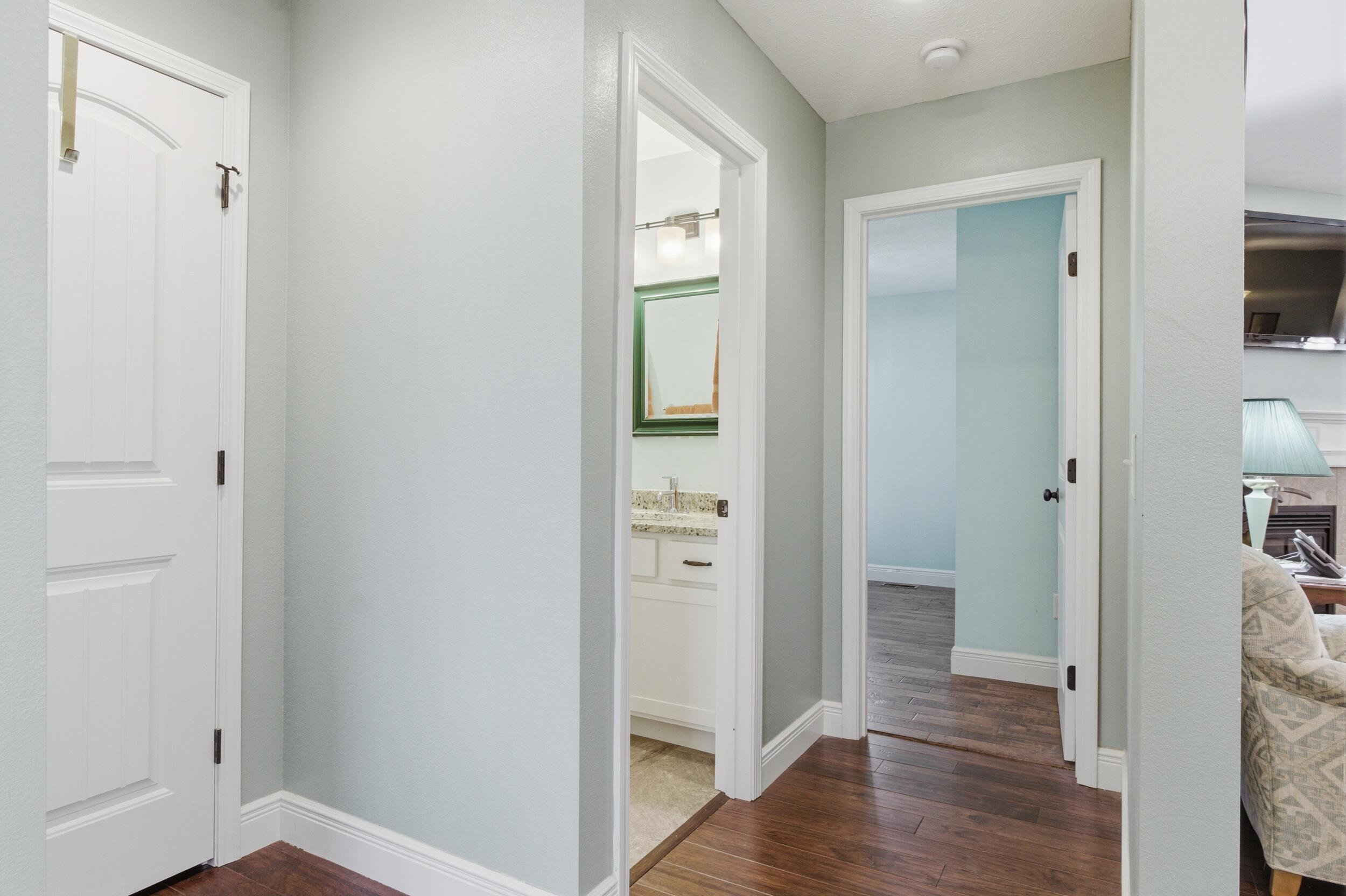 5618 E Pearson Parkway