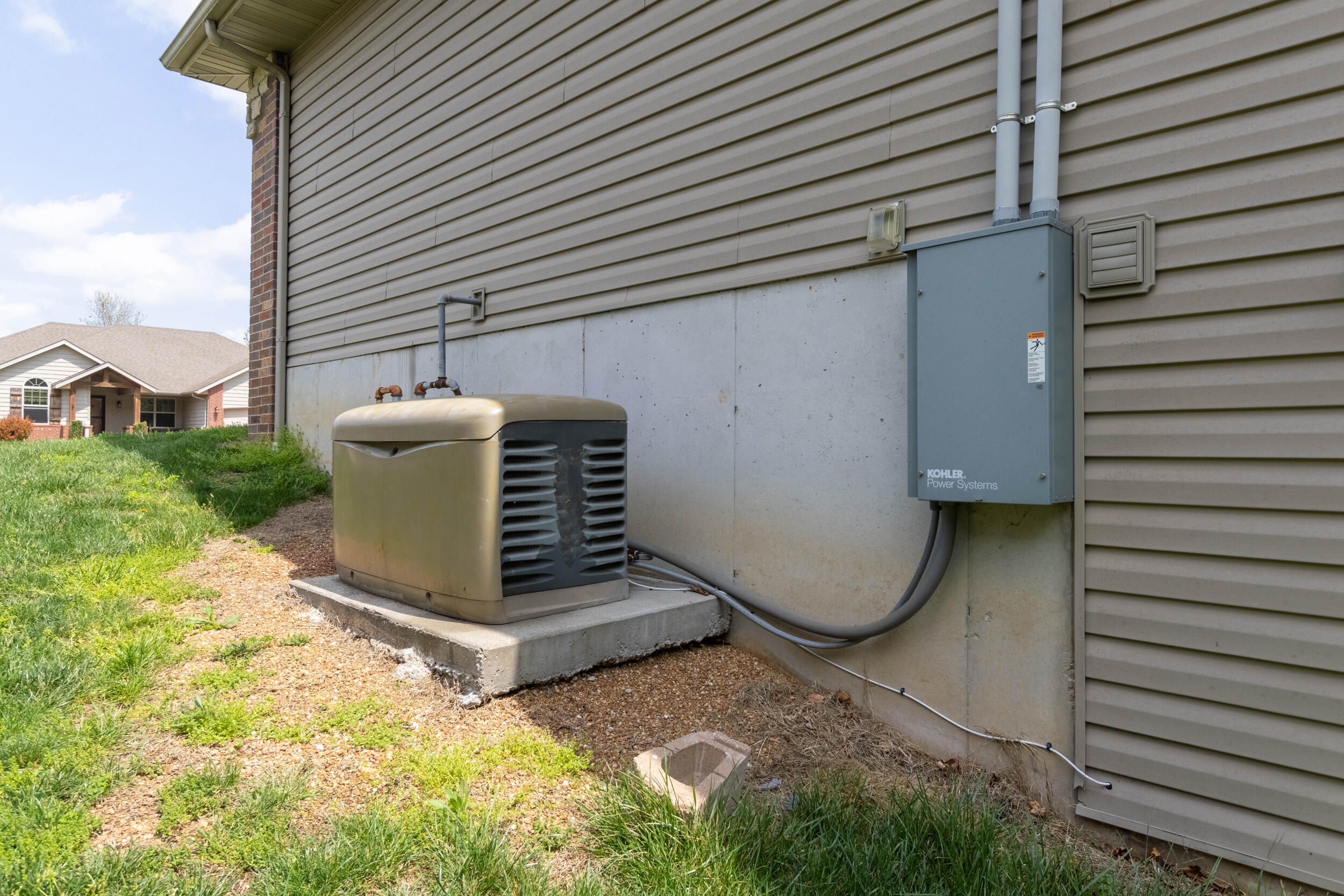 5618 E Pearson Parkway