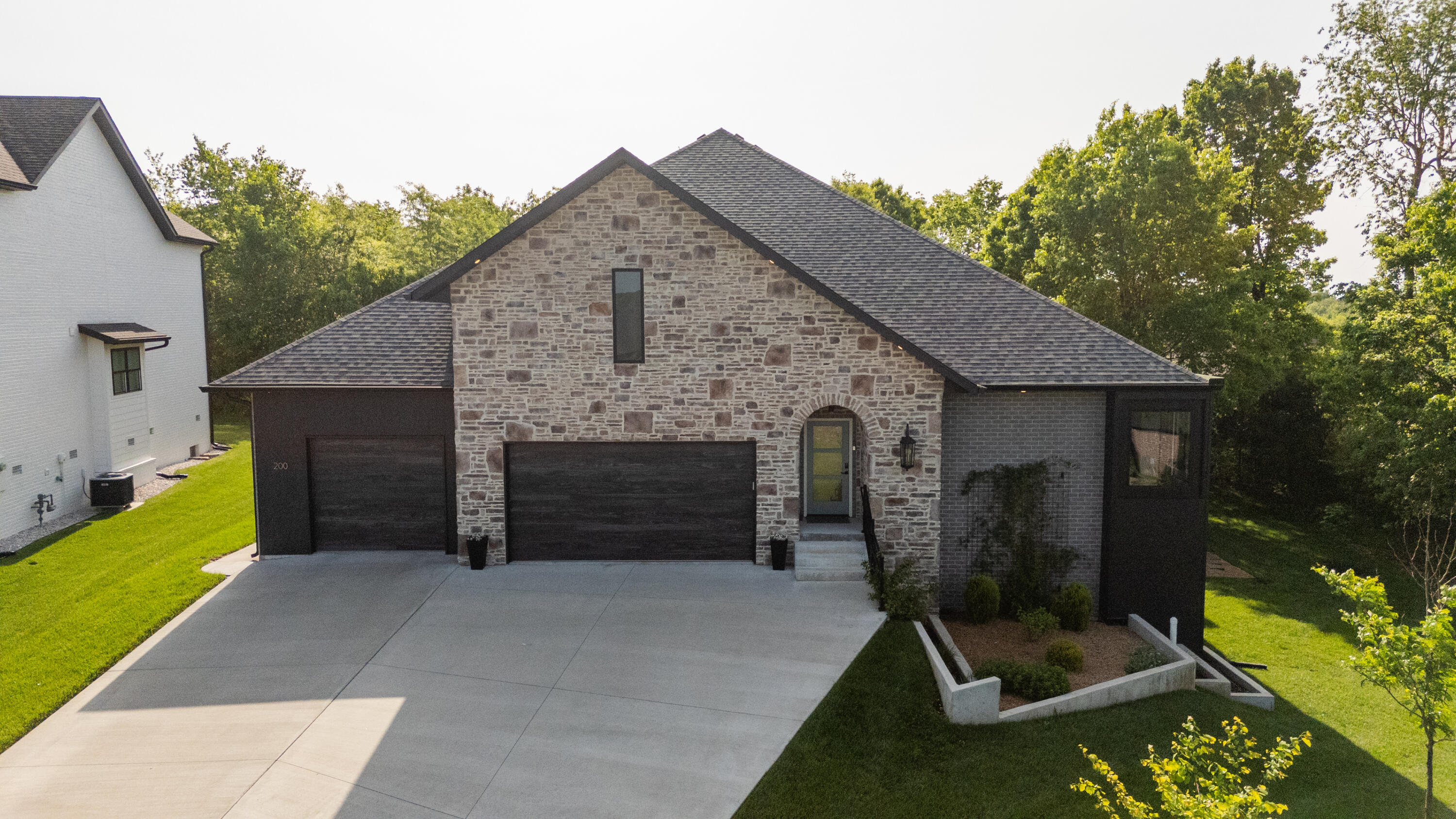 200 N Blarney Court