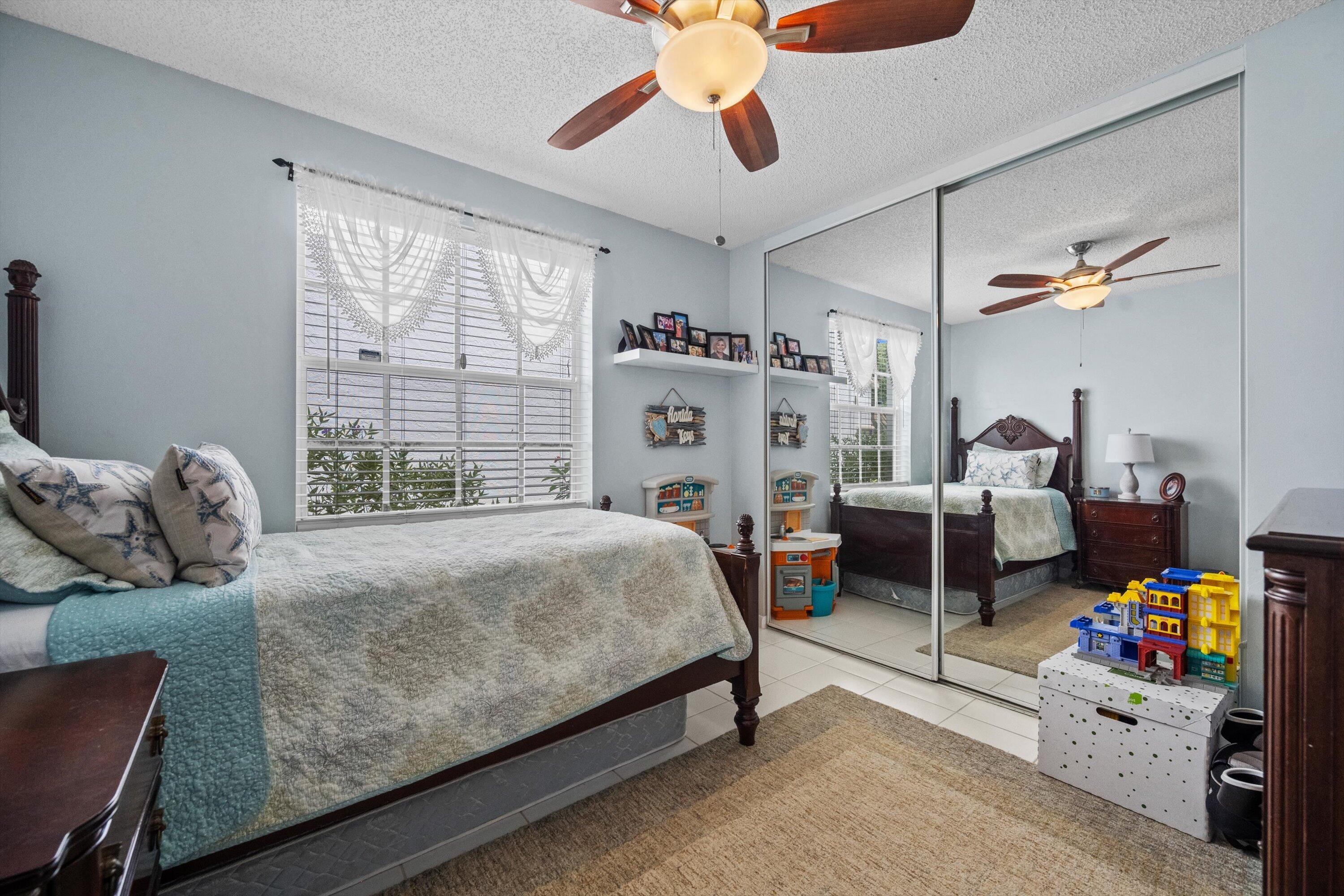 7865 Rockport Circle
