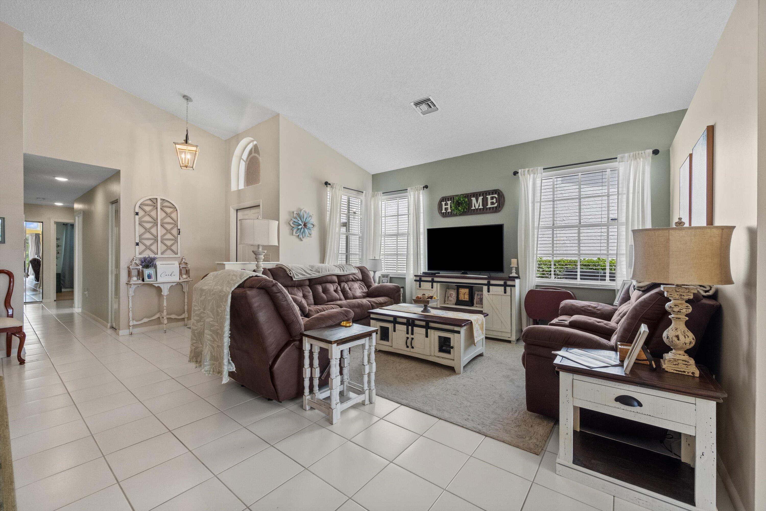 7865 Rockport Circle