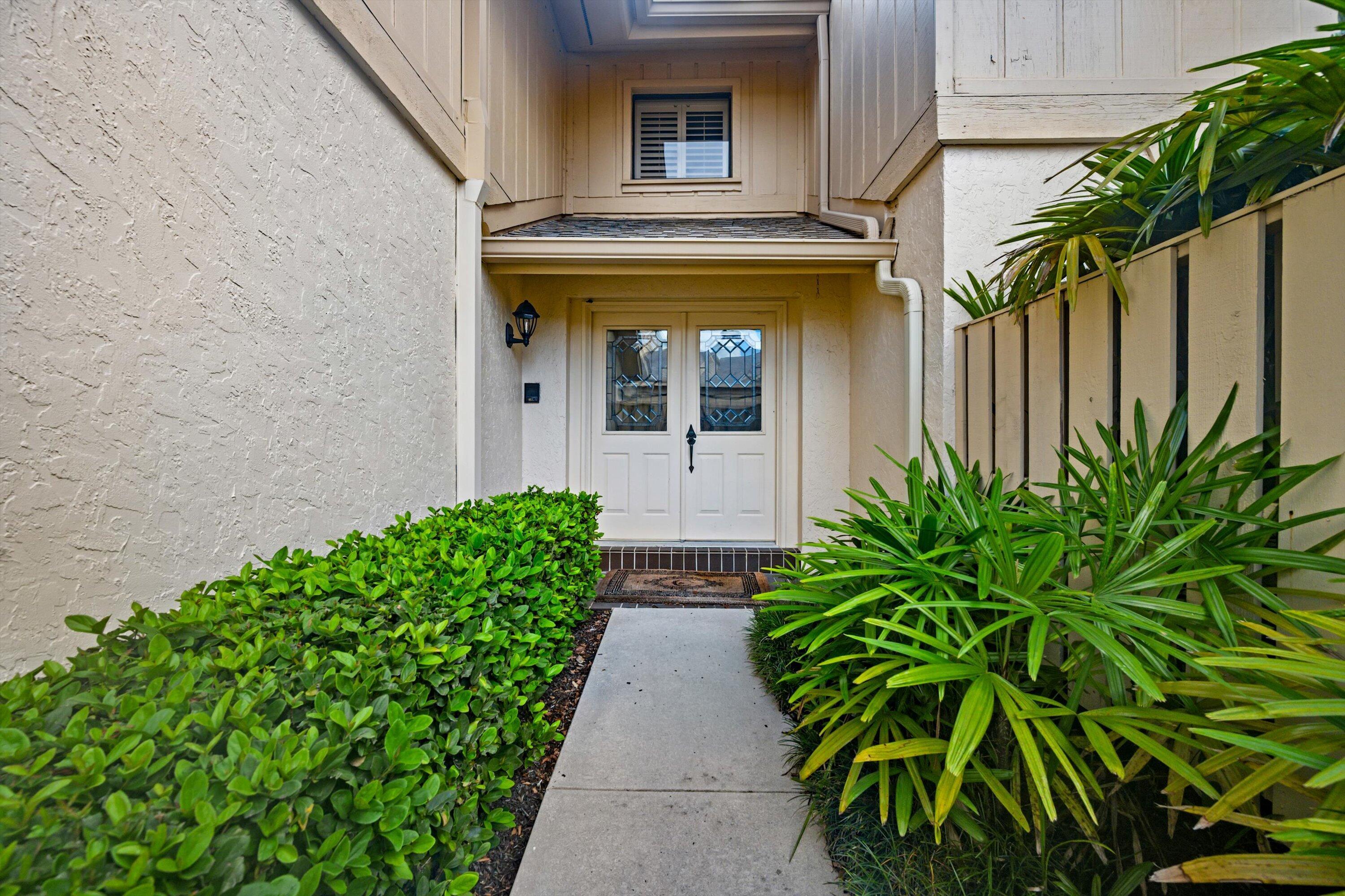 16914 WATERBEND Drive 270