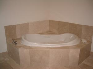 2650 Lake Shore Drive 2205