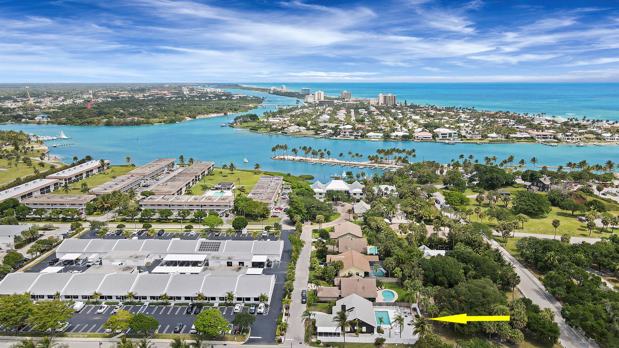 901 Sandy Oaks Drive