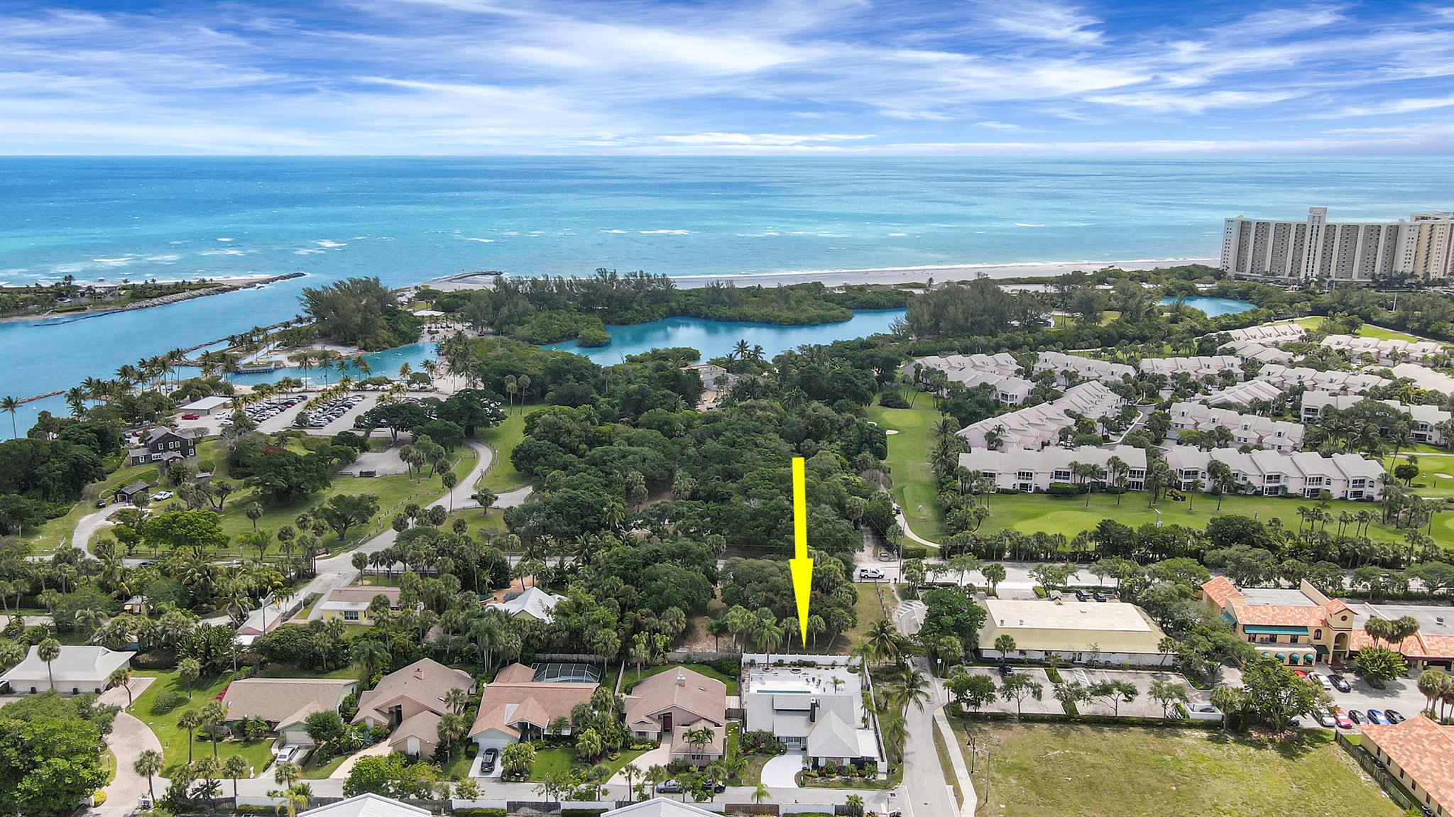 901 Sandy Oaks Drive