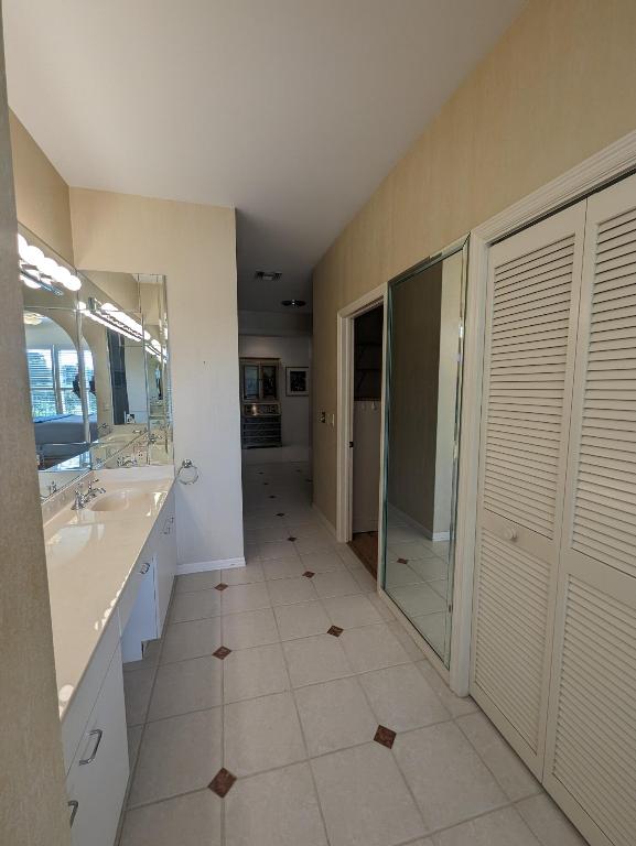 15925 Westerly Terrace