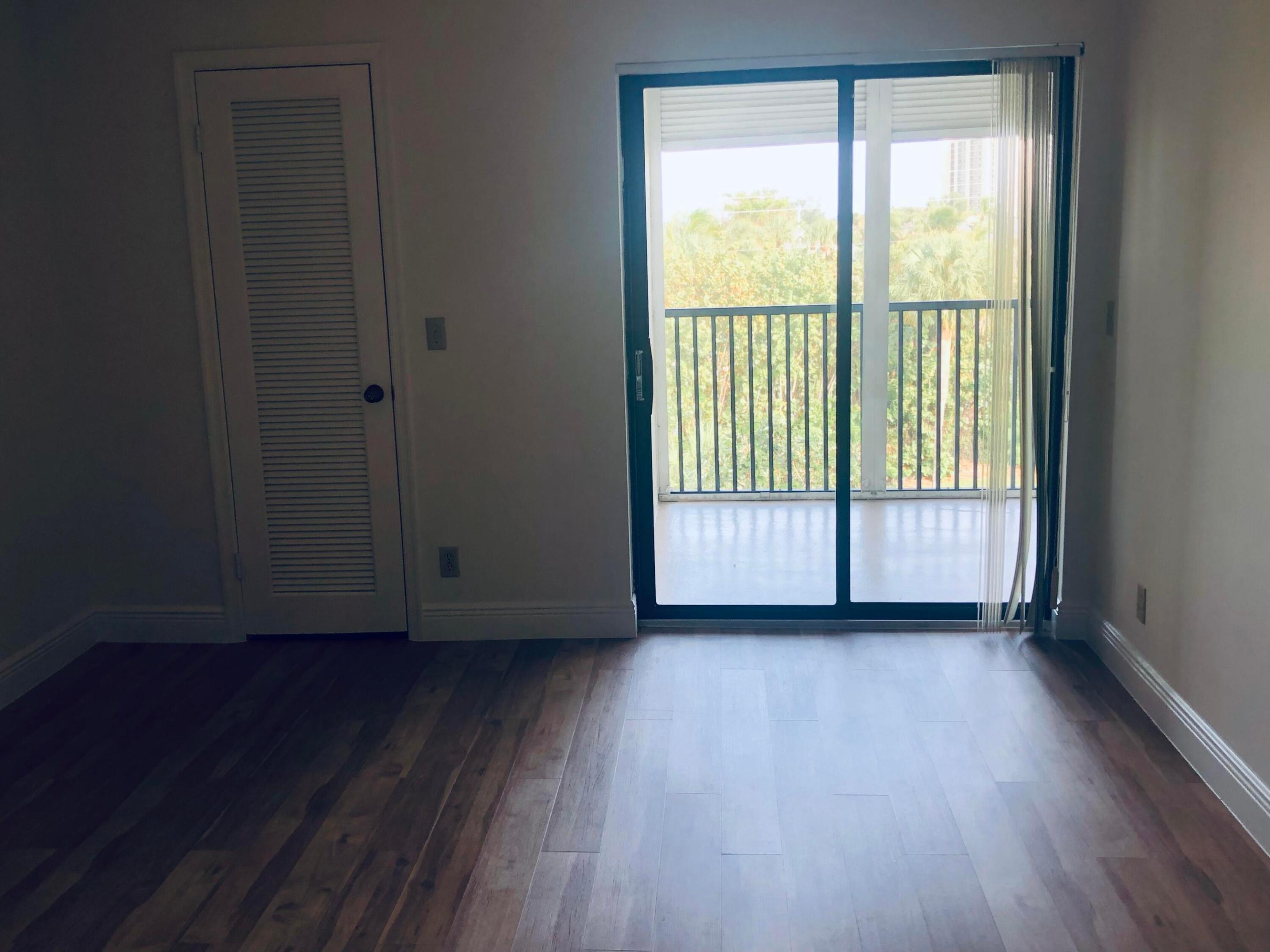 300 N Highway A1a 406c