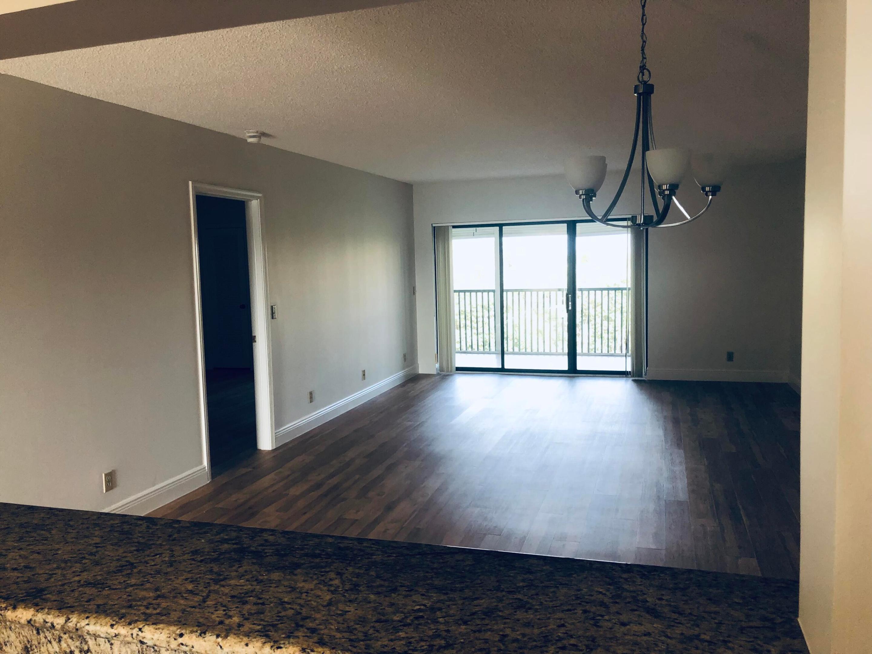 300 N Highway A1a 406c