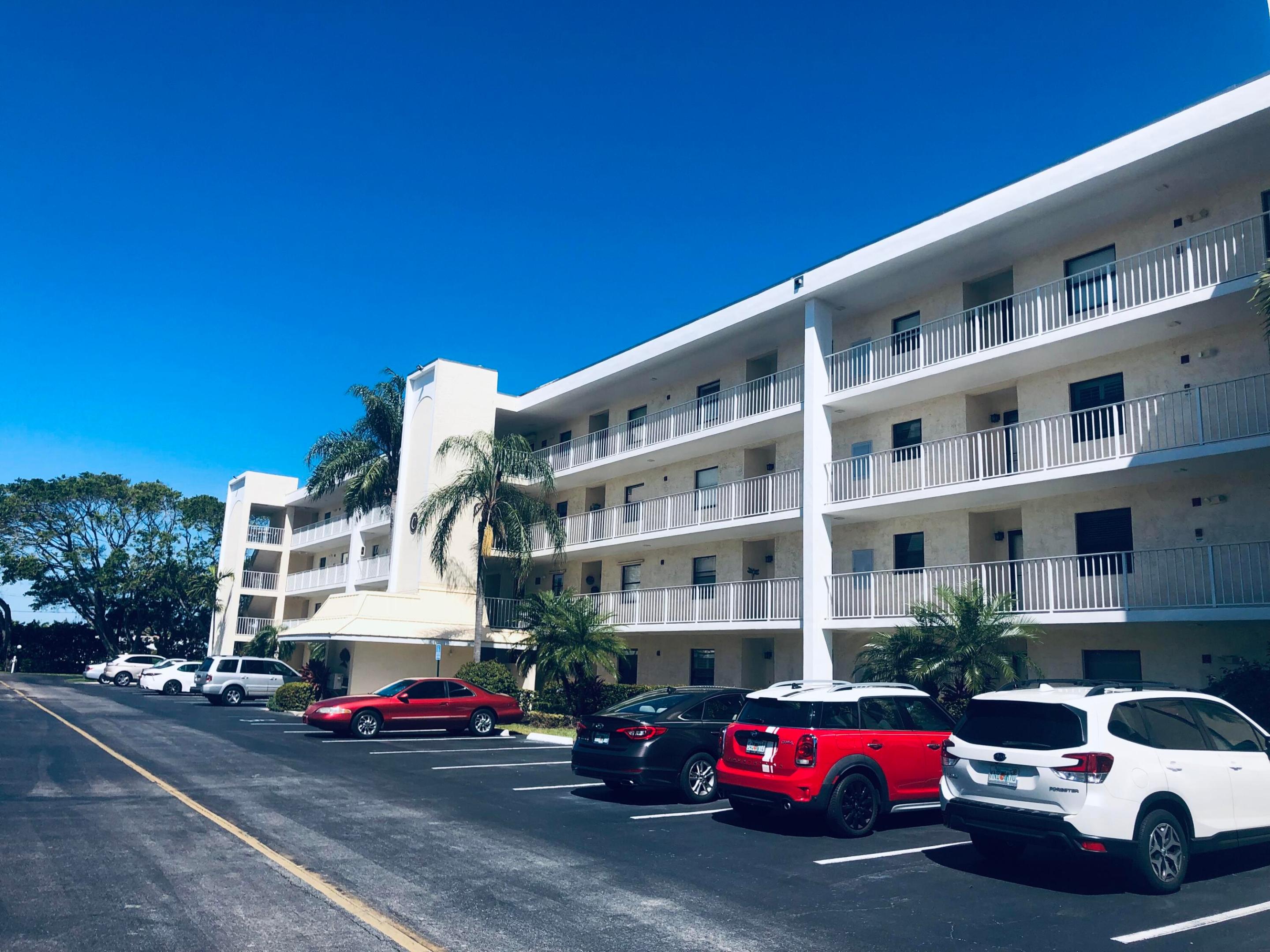 300 N Highway A1a 406c