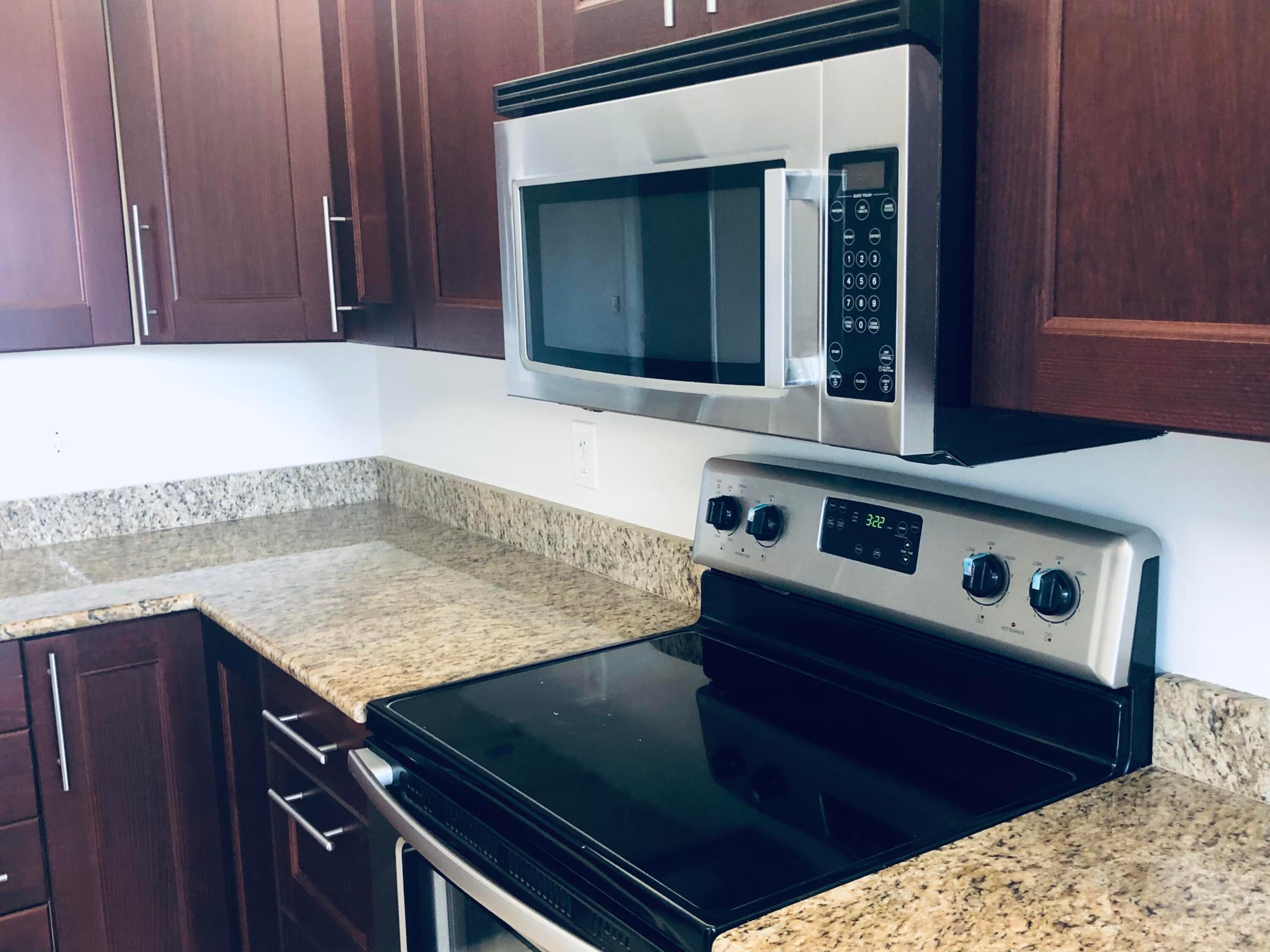 300 N Highway A1a 406c