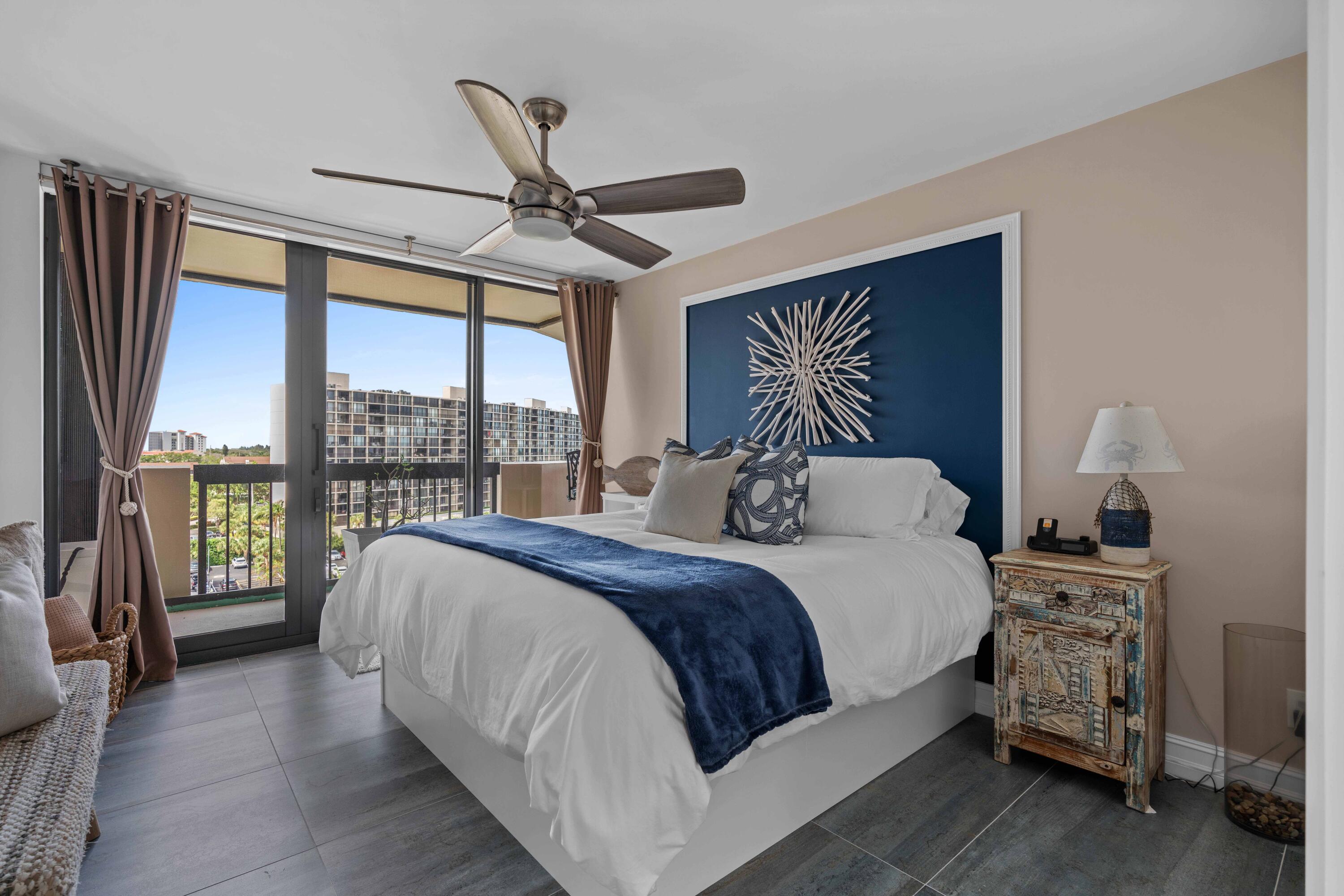 108 Lakeshore Drive 839