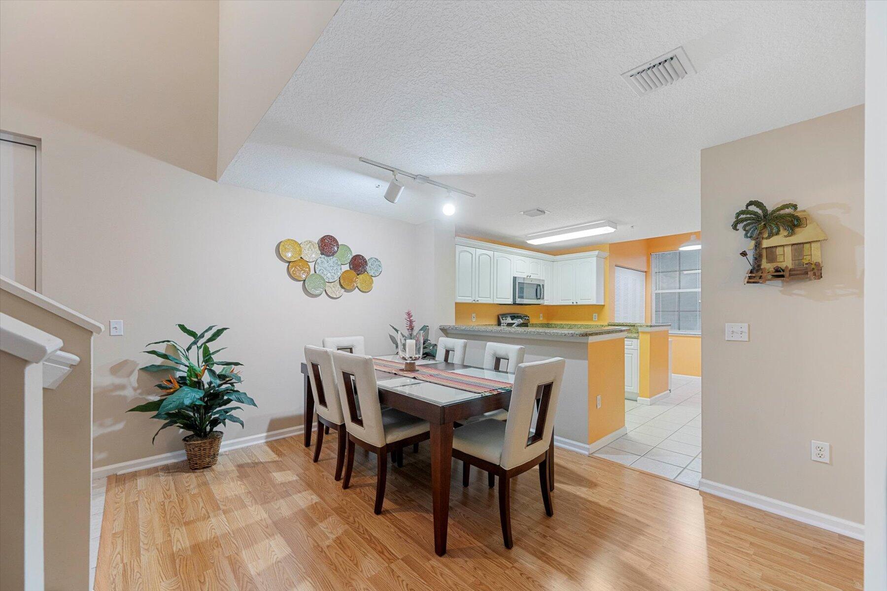 4892 Chancellor Drive 20