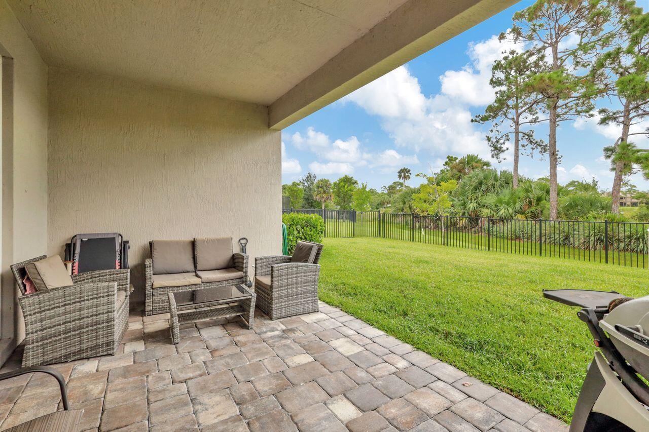 5757 SE Pinehurst Trail