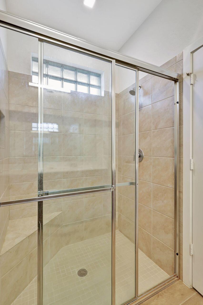 5757 SE Pinehurst Trail