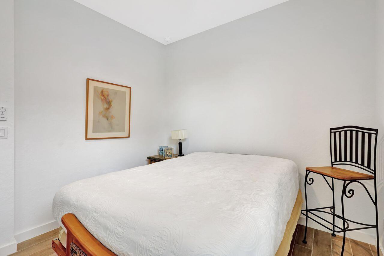 5757 SE Pinehurst Trail