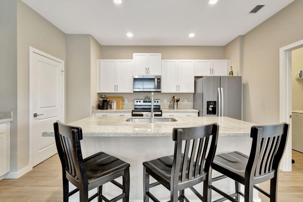 5757 SE Pinehurst Trail