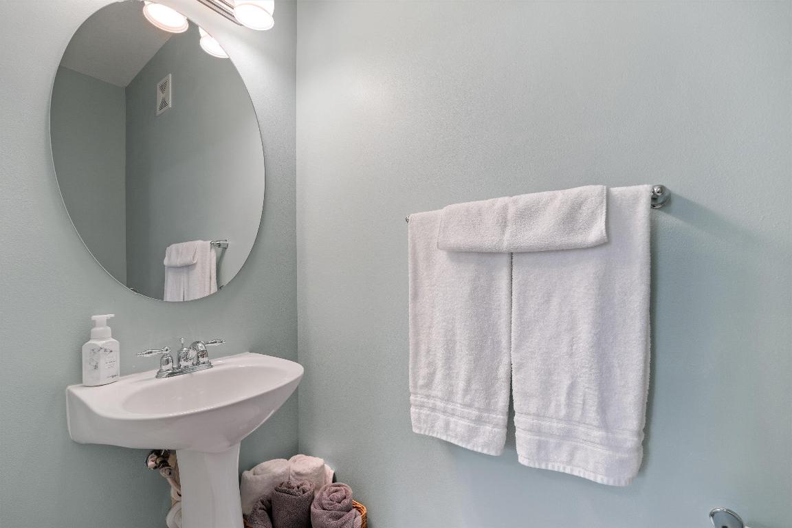 163 Greenwich Circle