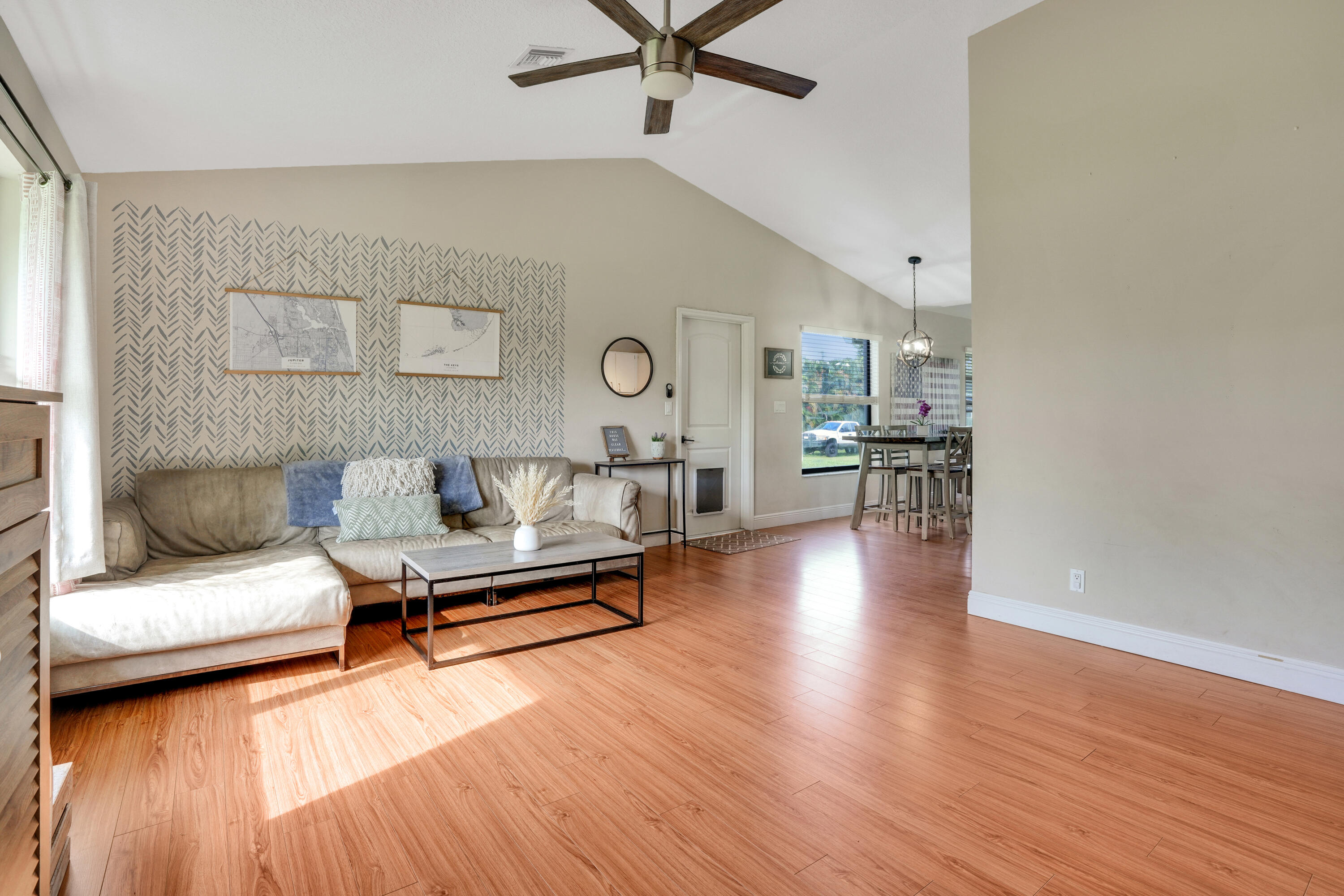 15722 93rd Lane N