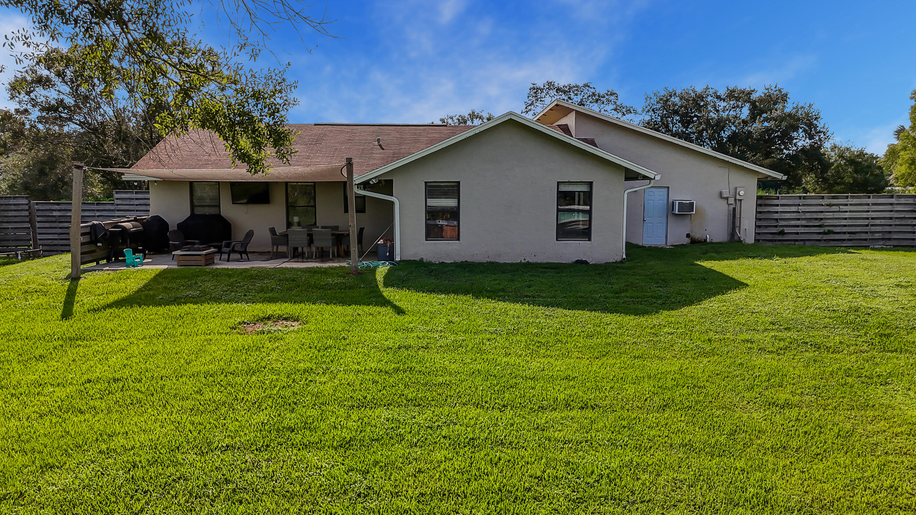 15722 93rd Lane N
