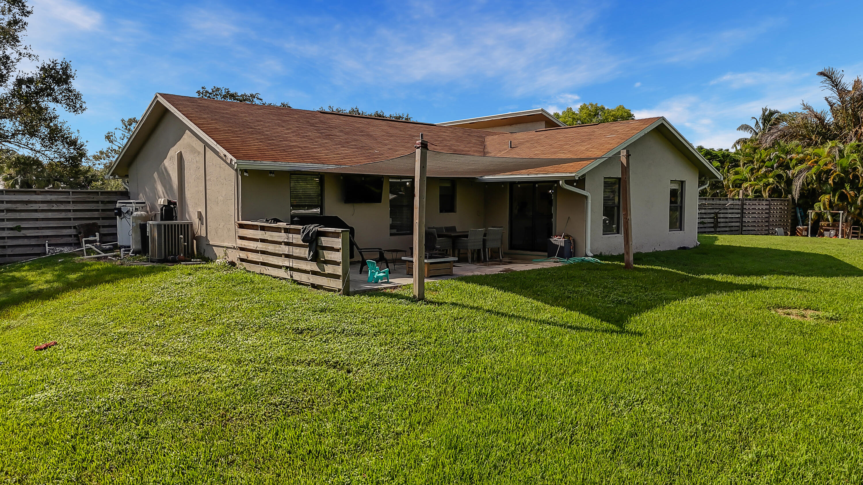 15722 93rd Lane N