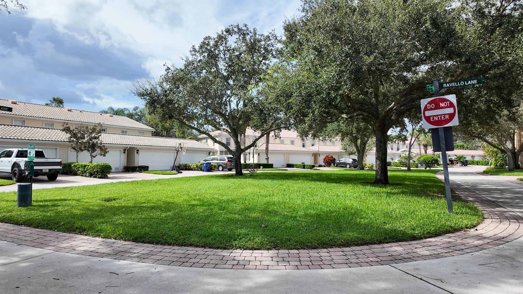 4110 Parkside Drive