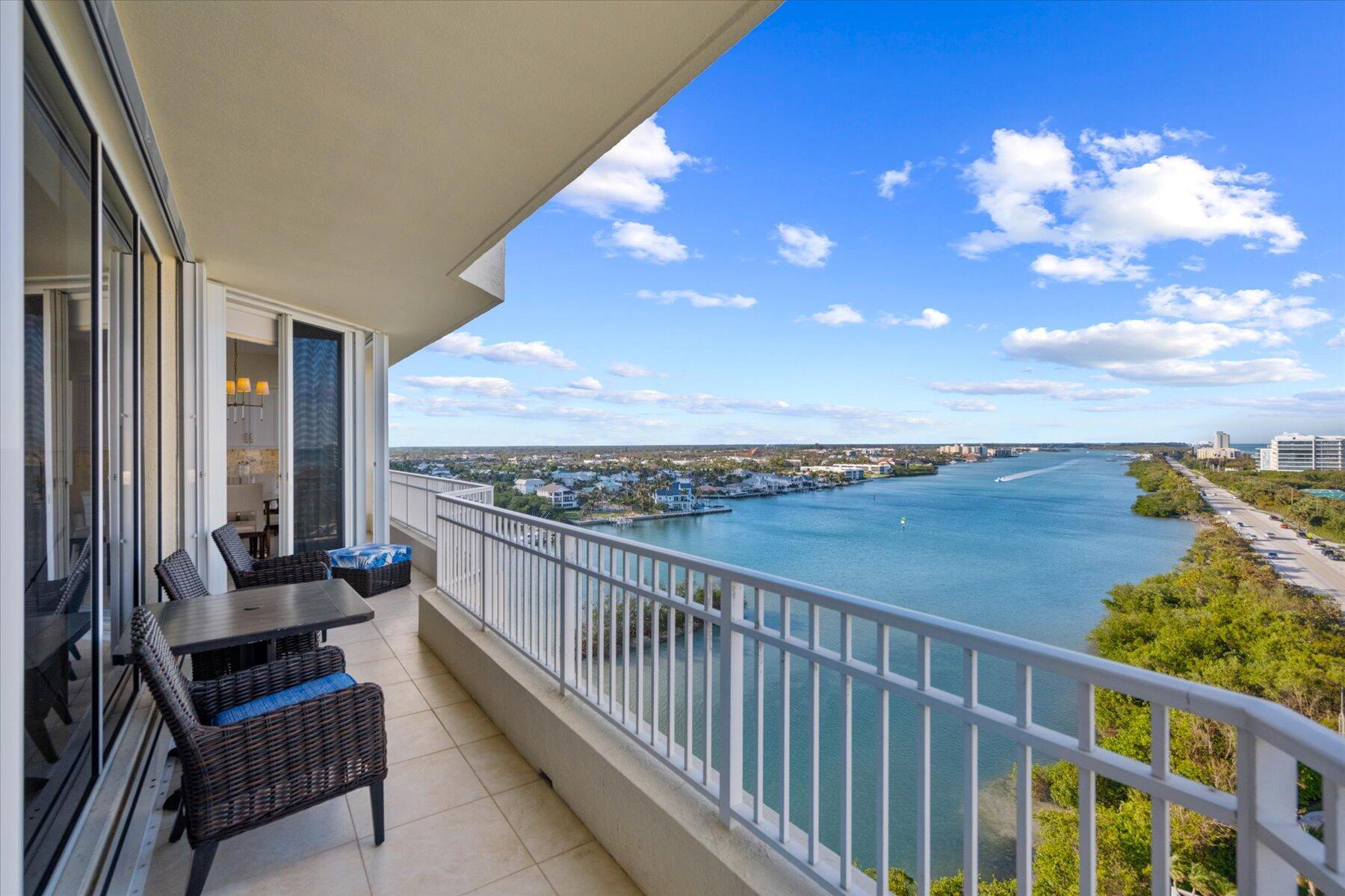425 Beach Road Ph-O