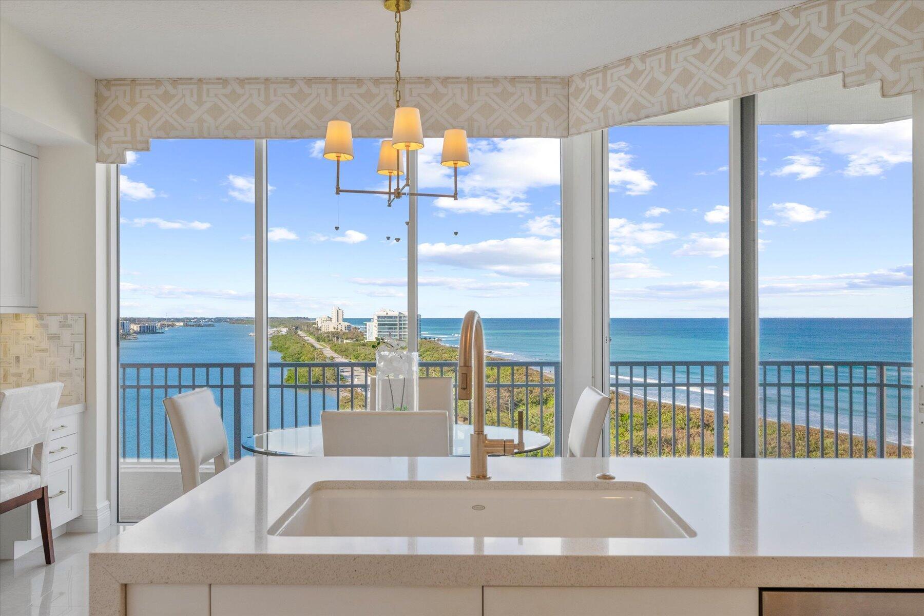 425 Beach Road Ph-O