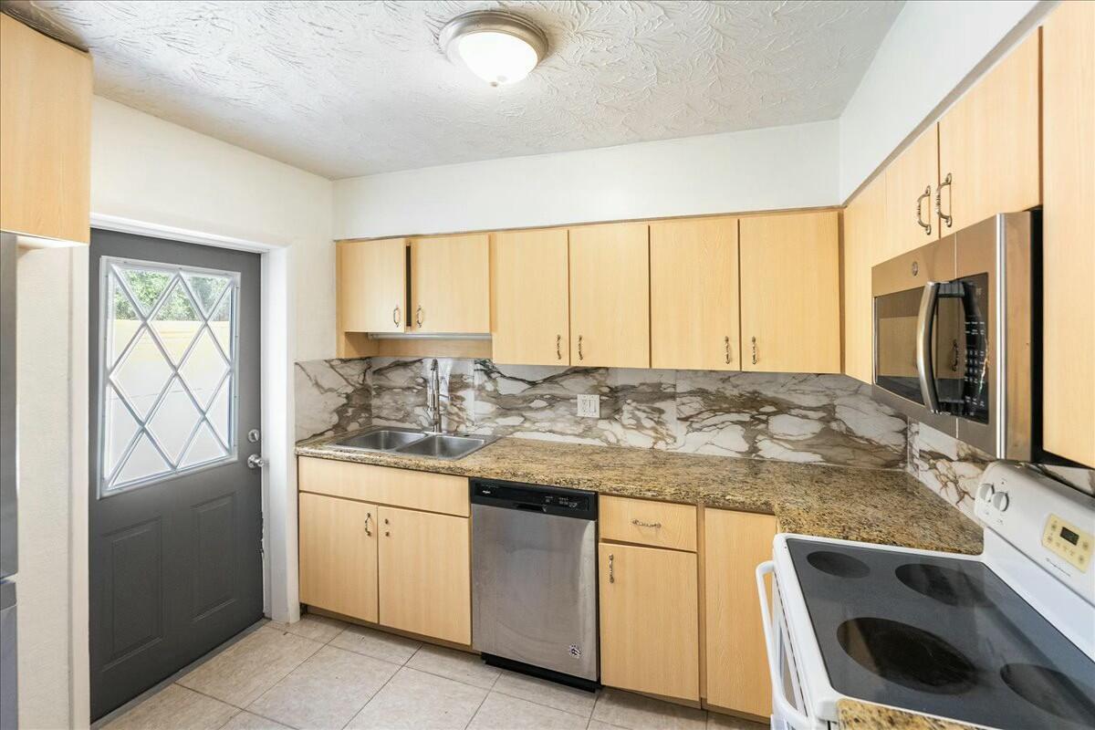 2410 Nebraska Avenue