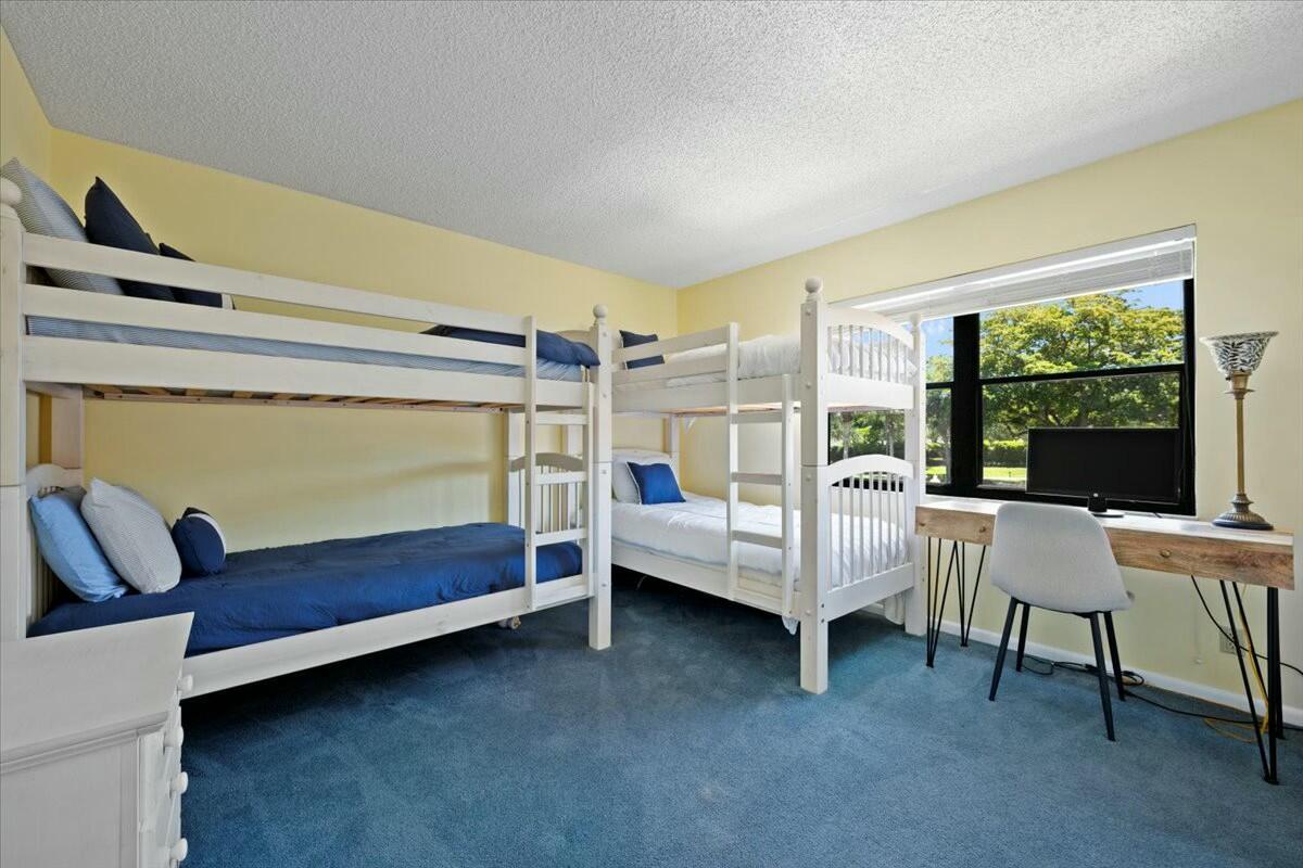 17210 Fownes Crescent