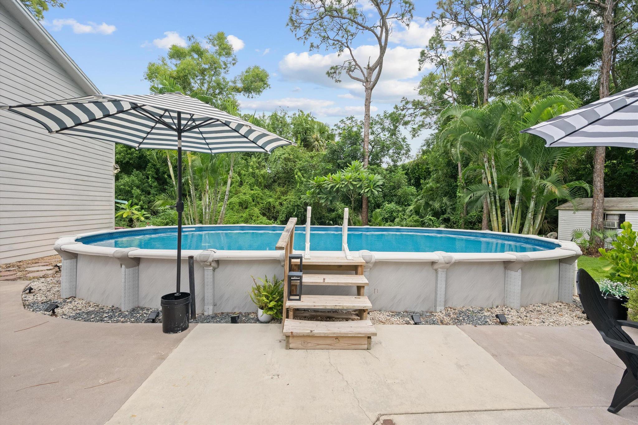 10771 154th Road N