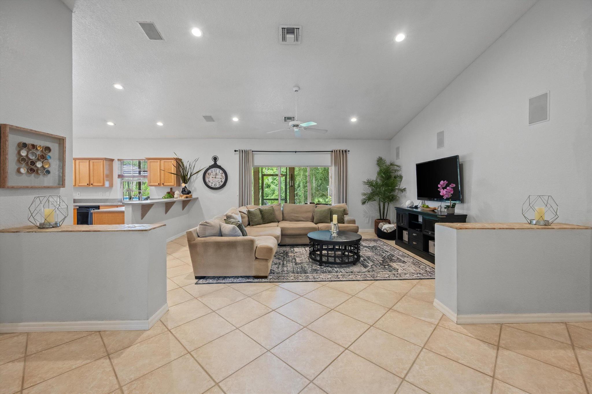 10771 154th Road N