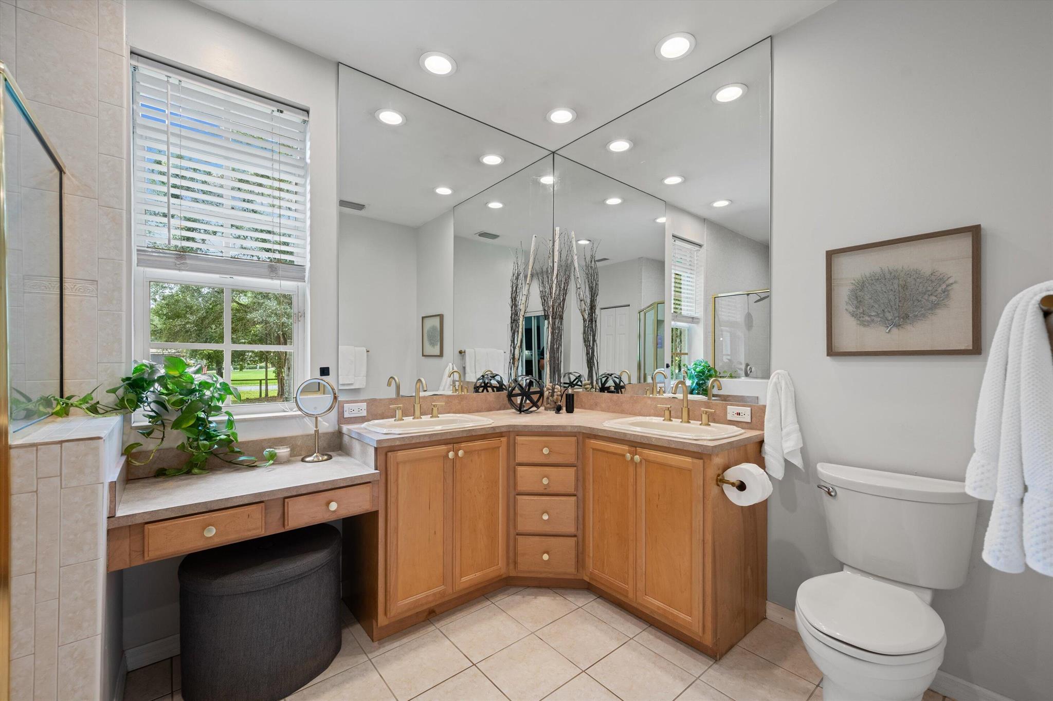 10771 154th Road N