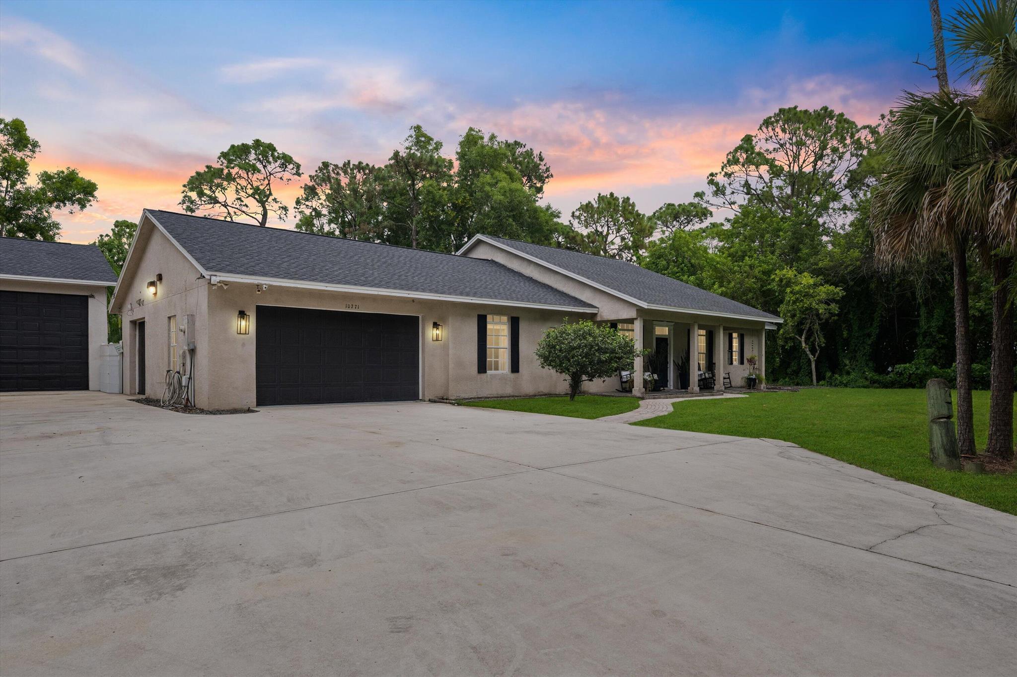 10771 154th Road N