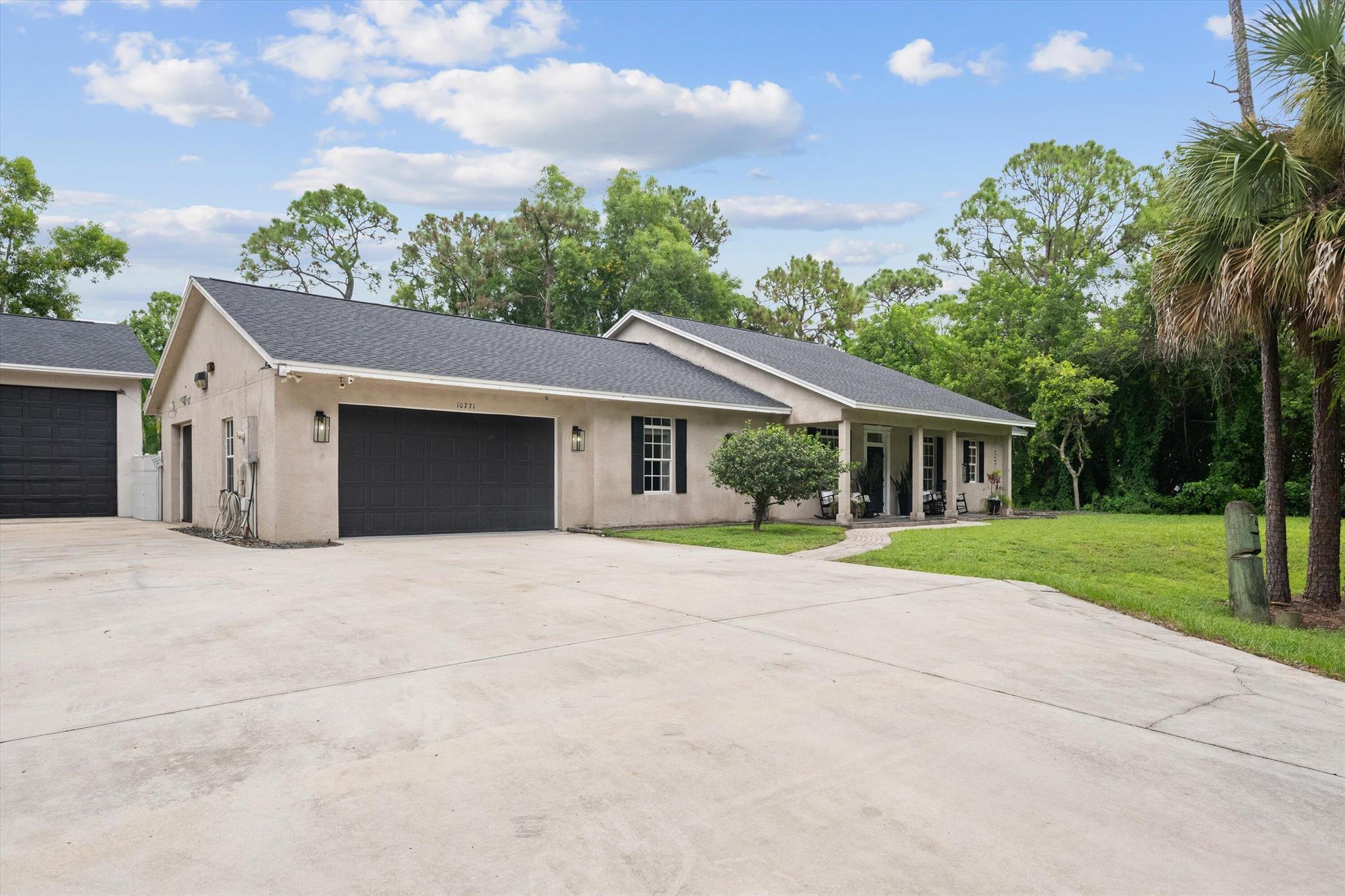 10771 154th Road N