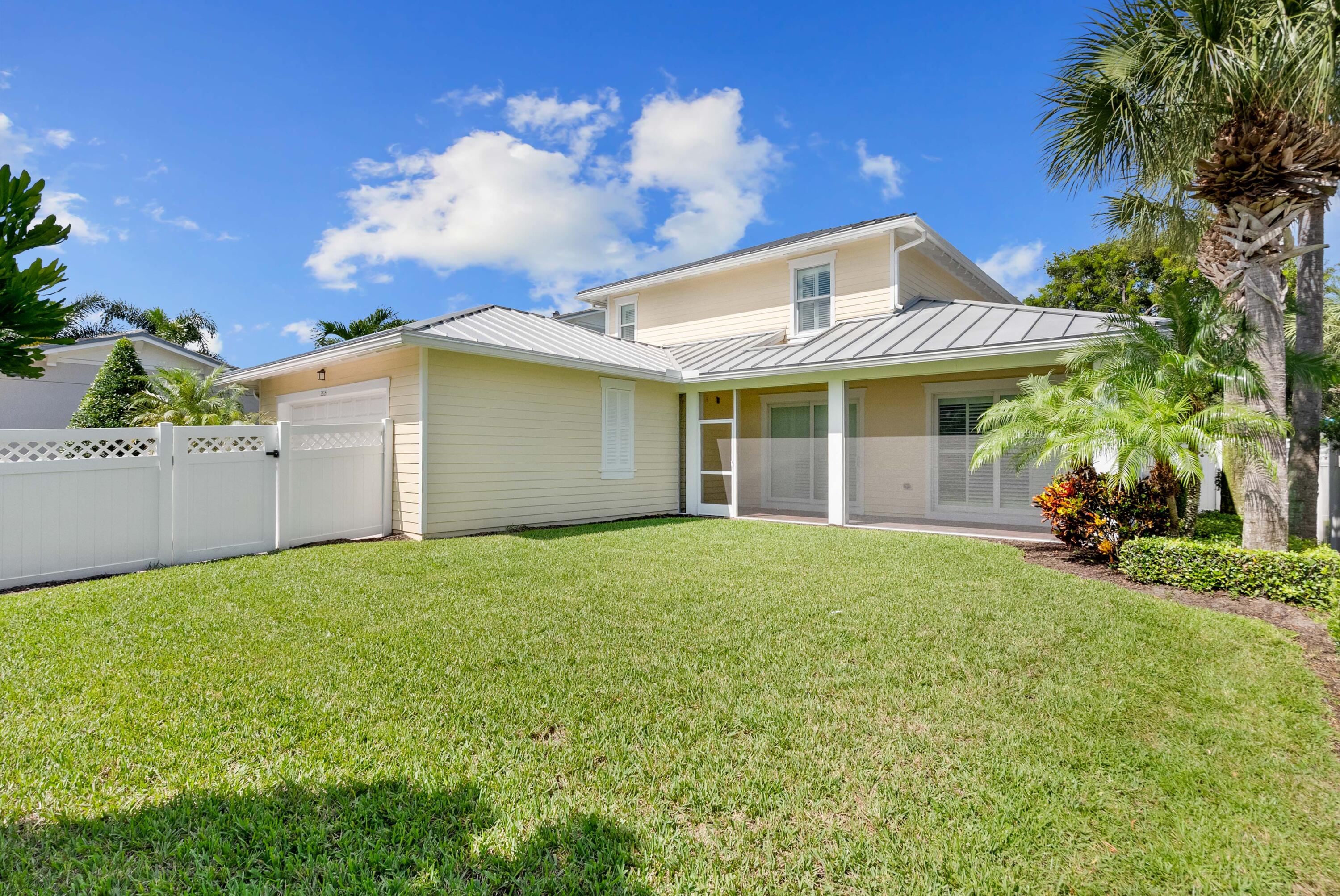 2815 Sunbury Drive