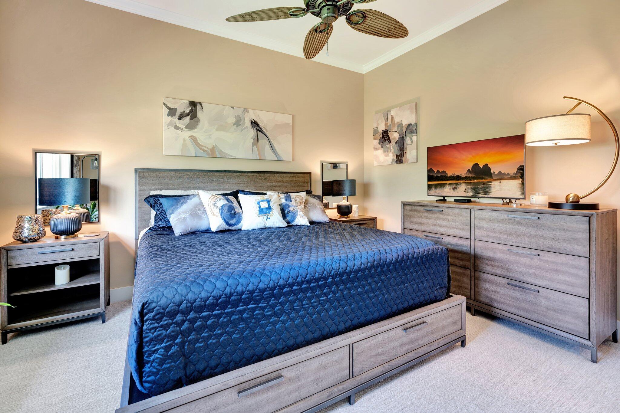 7701 SE Manhasset Place