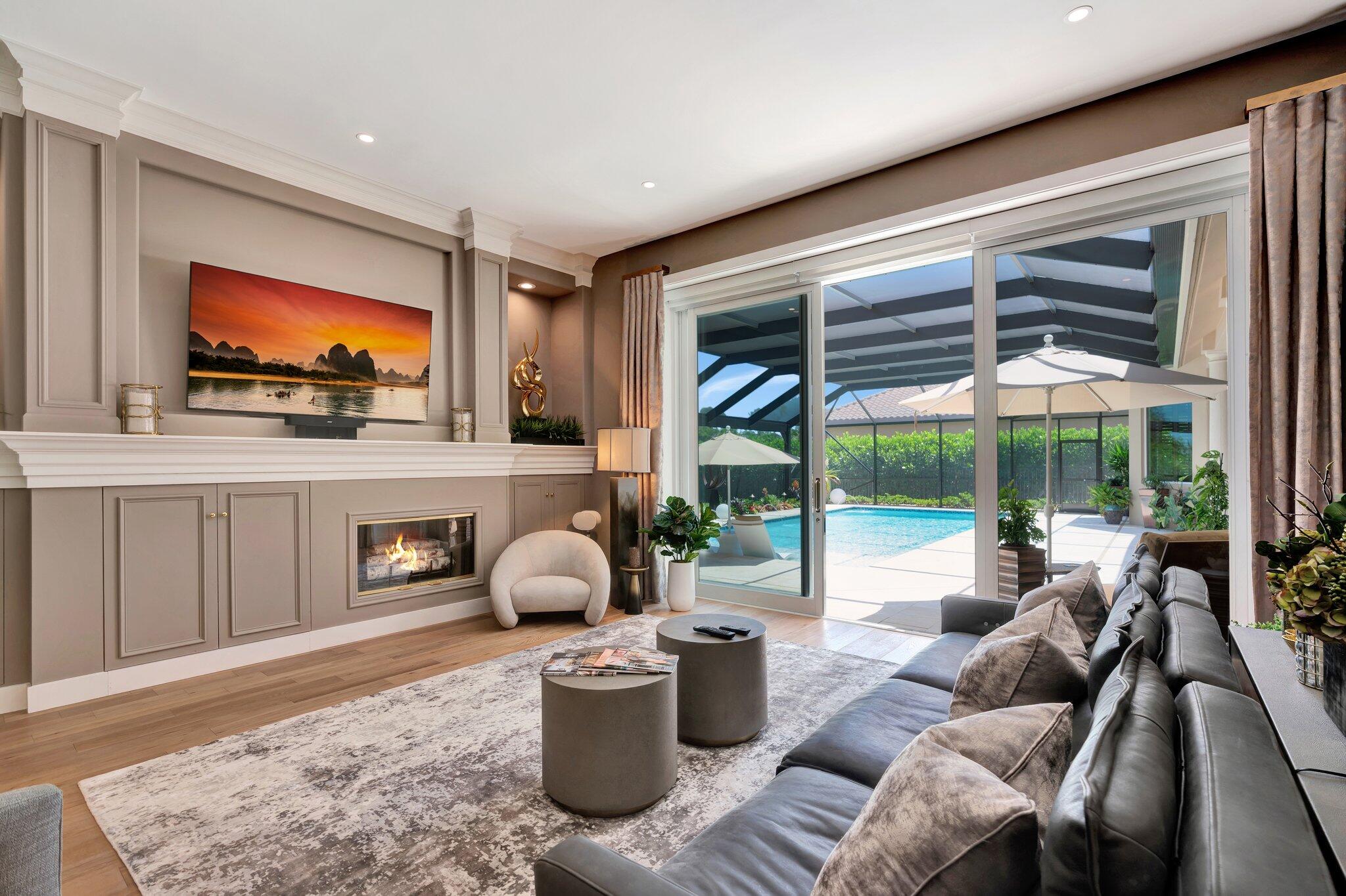 7701 SE Manhasset Place