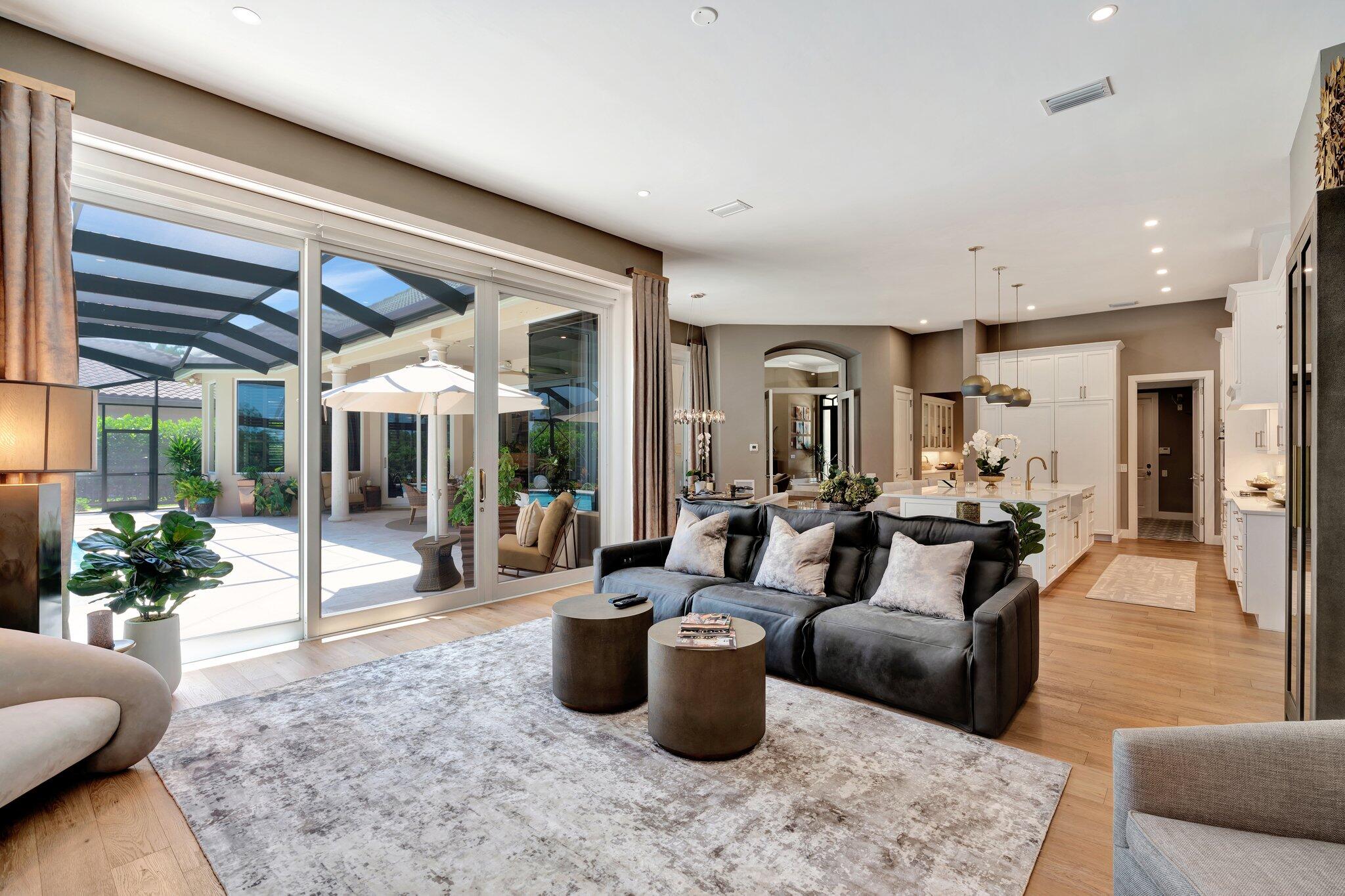 7701 SE Manhasset Place