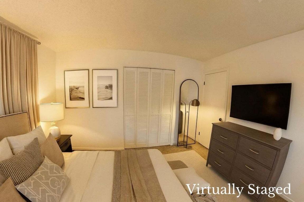 8153 SE Carlton Street