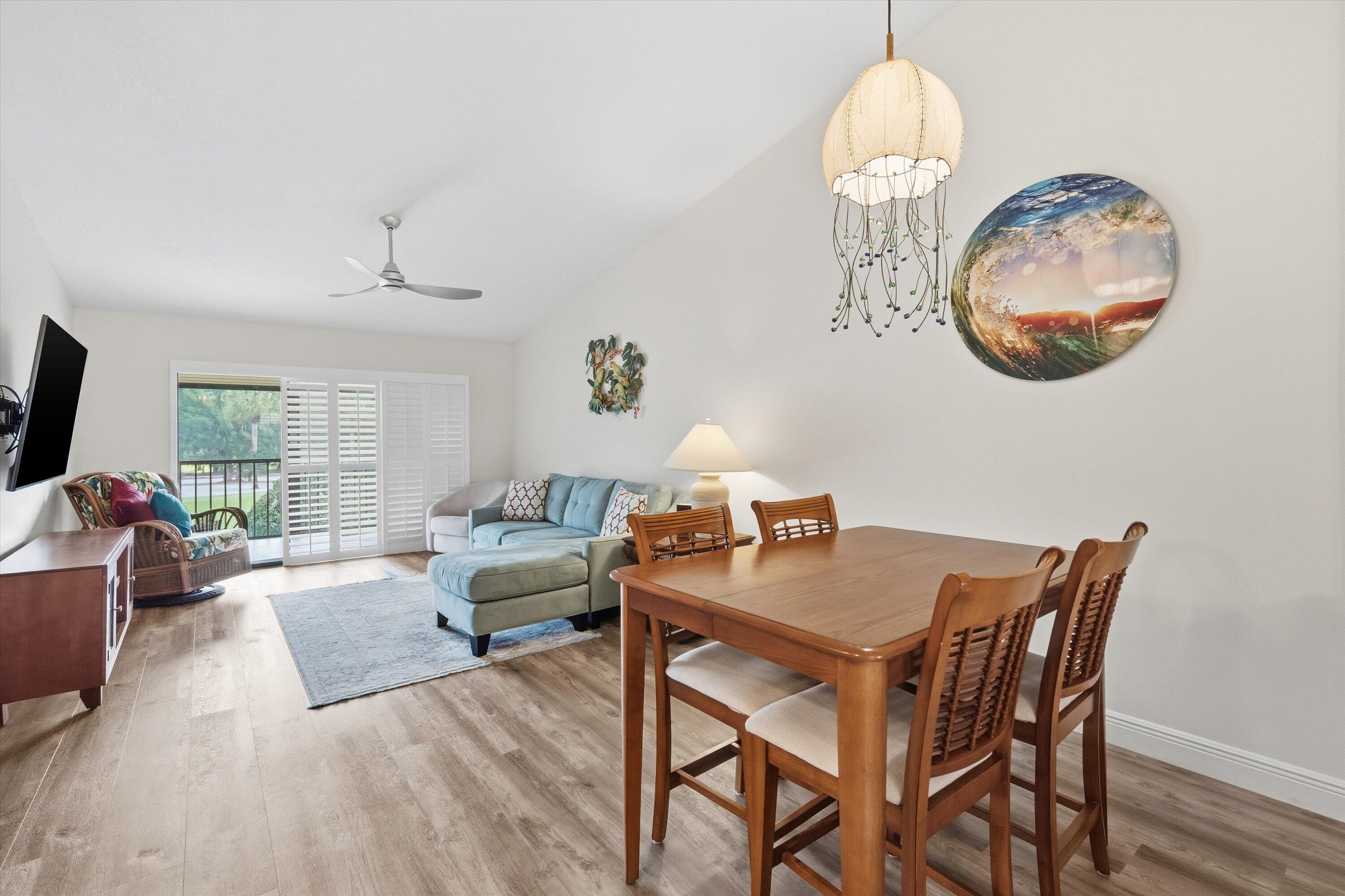 1102 N Keystone Drive N C