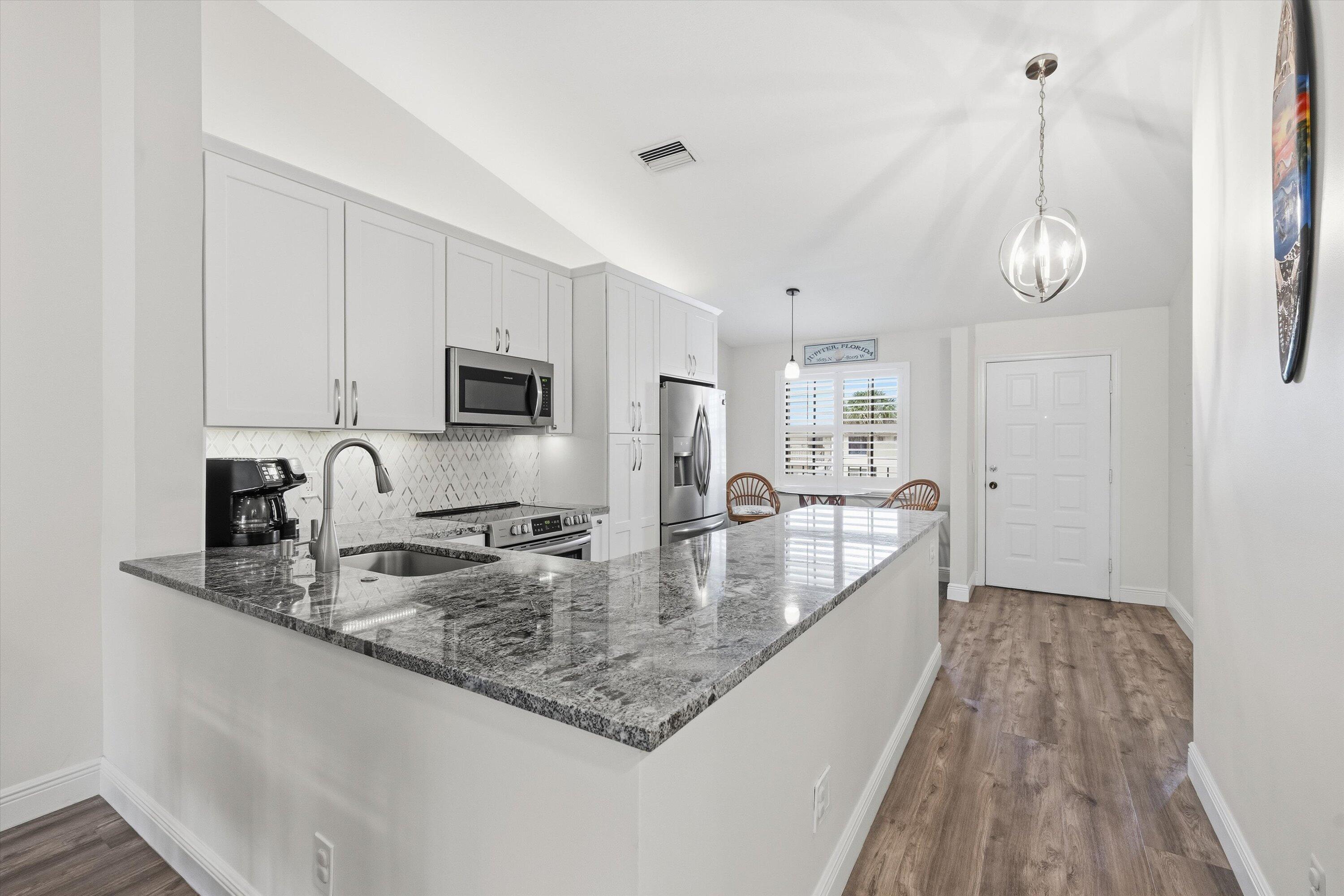 1102 N Keystone Drive N C