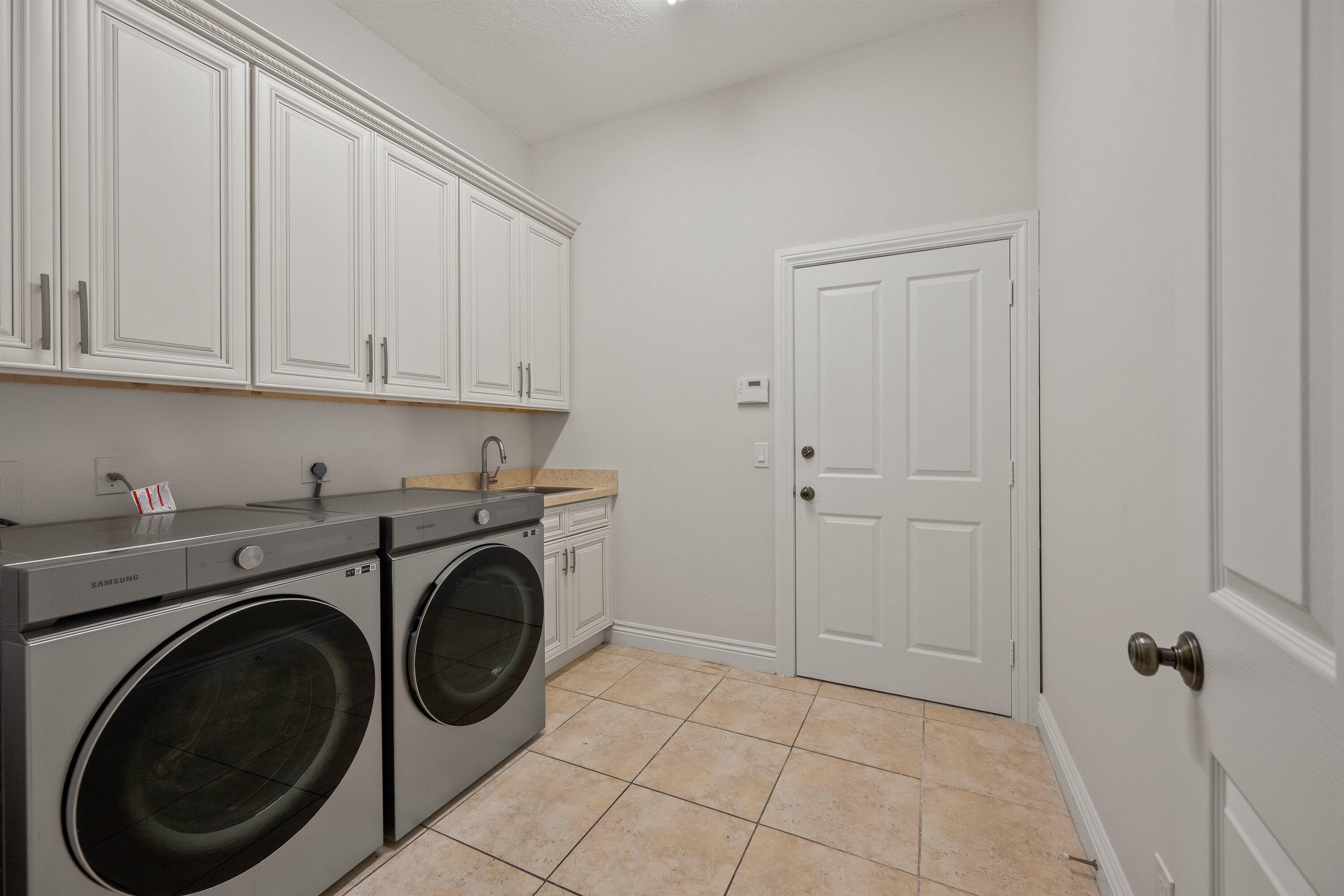 2055 Regents Boulevard