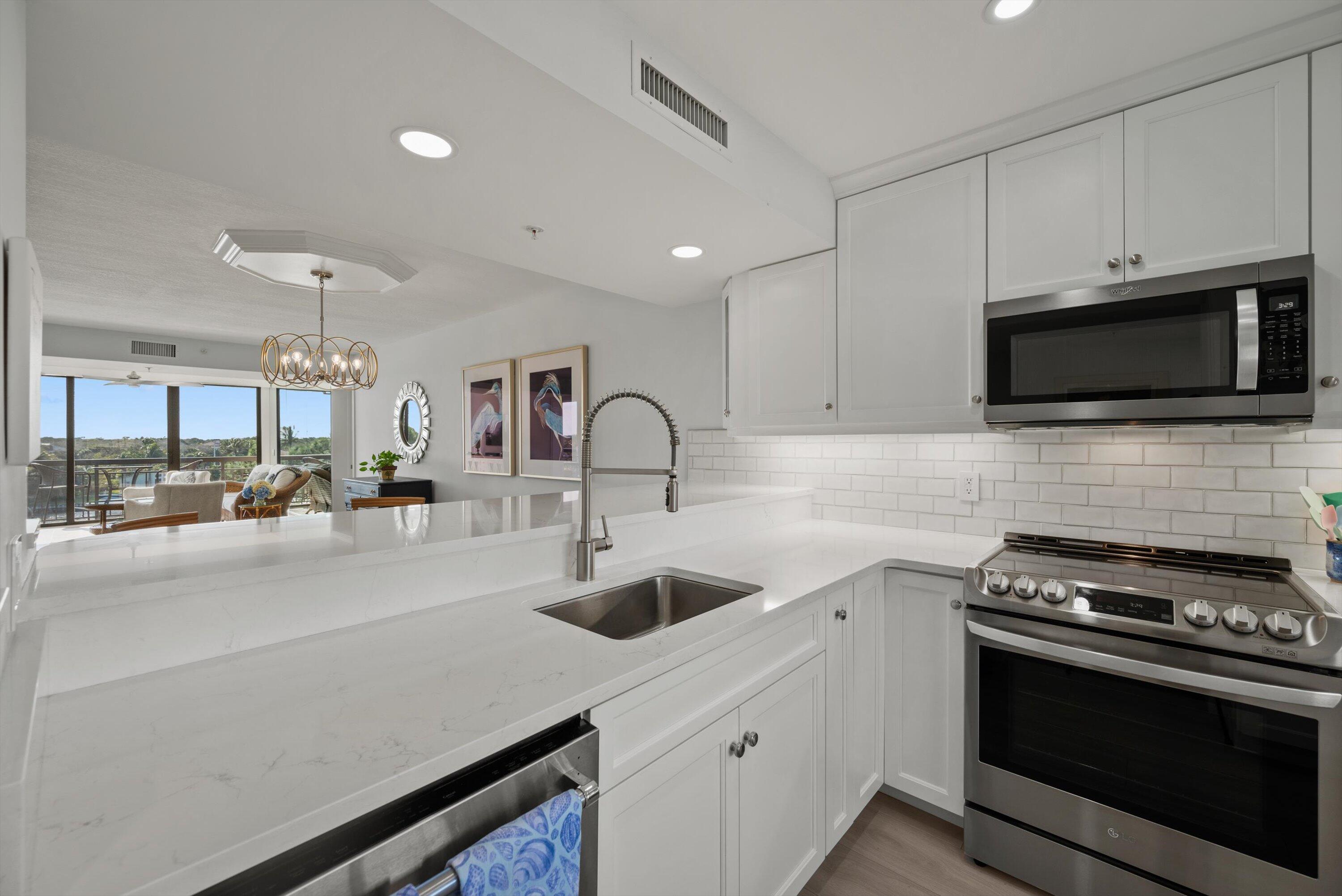 2001 Marina Isle Way 503