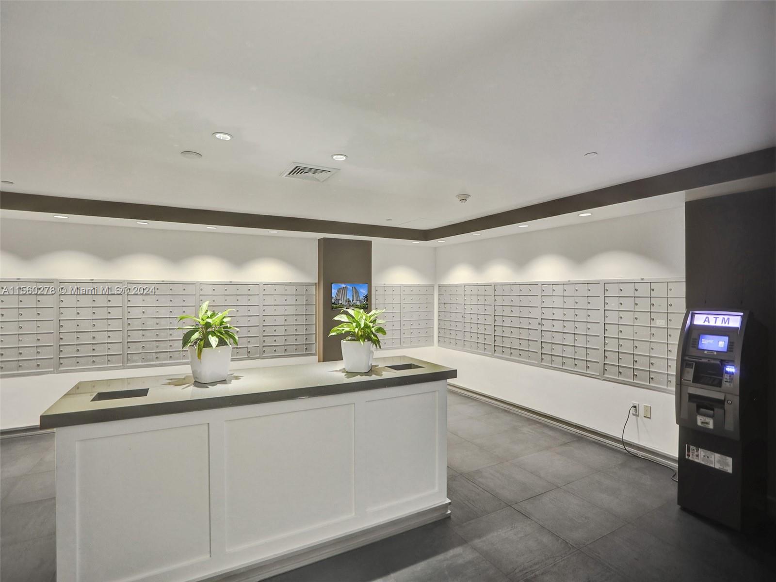 90 SW 3rd St # 2809