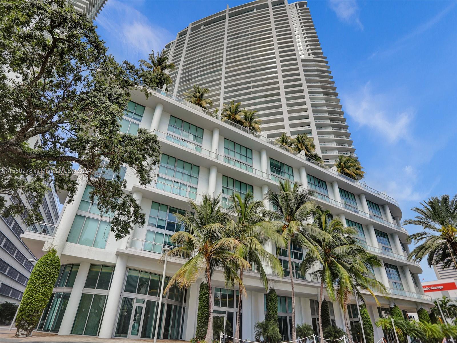 90 SW 3rd St # 2809