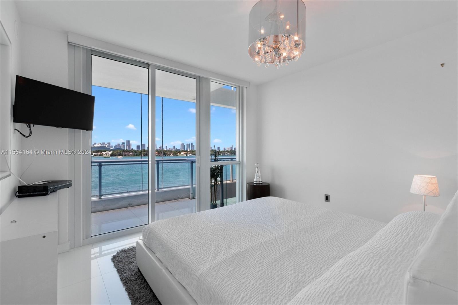 540 West Ave # 513