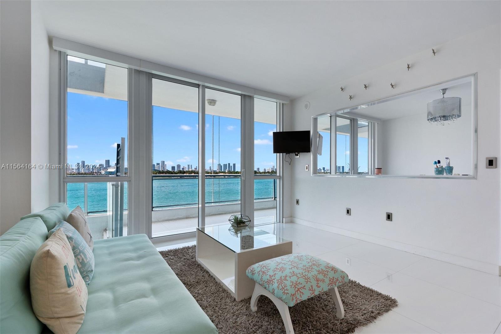 540 West Ave # 513